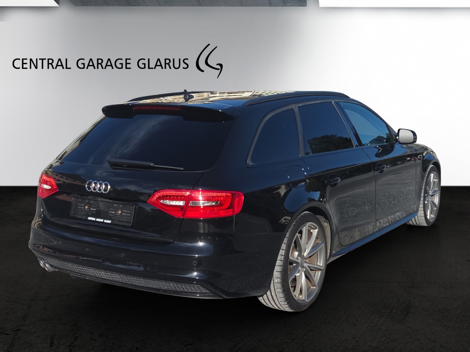 AUDI A4 Avant 3.0 TDI clean diesel quattro s-tronic-image-5