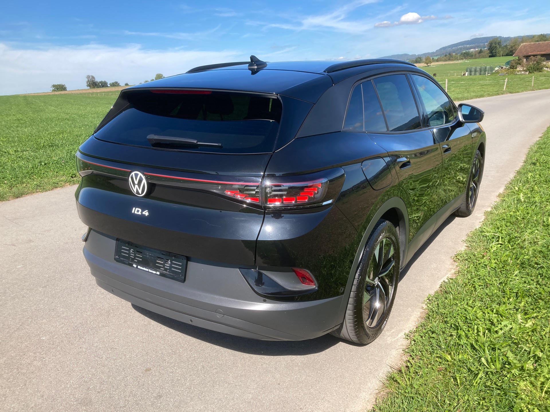 VW ID.4 Pro 77 kWh 4Motion-image-2
