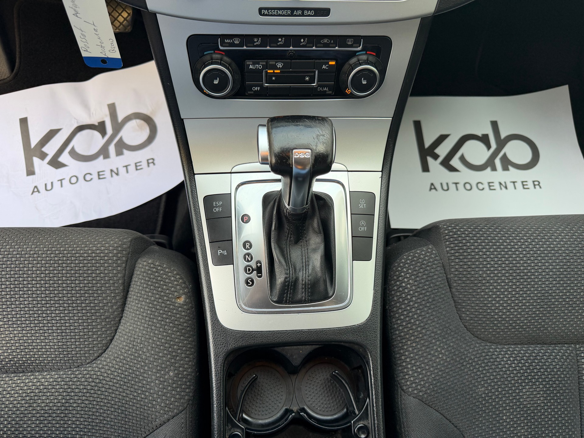 VW Passat Variant 1.4 TSI BlueMotion Trendline DSG-image-15
