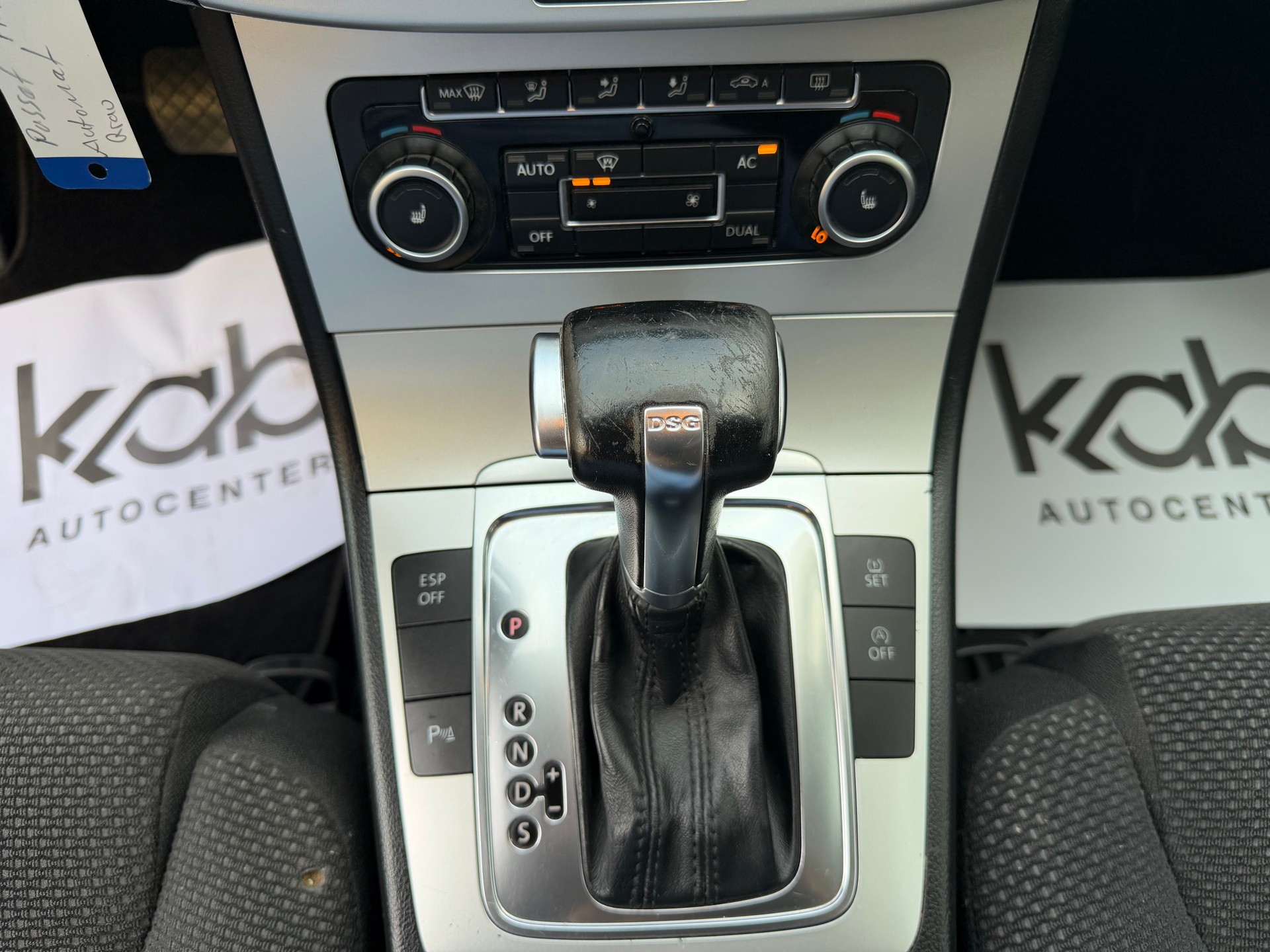 VW Passat Variant 1.4 TSI BlueMotion Trendline DSG-image-16