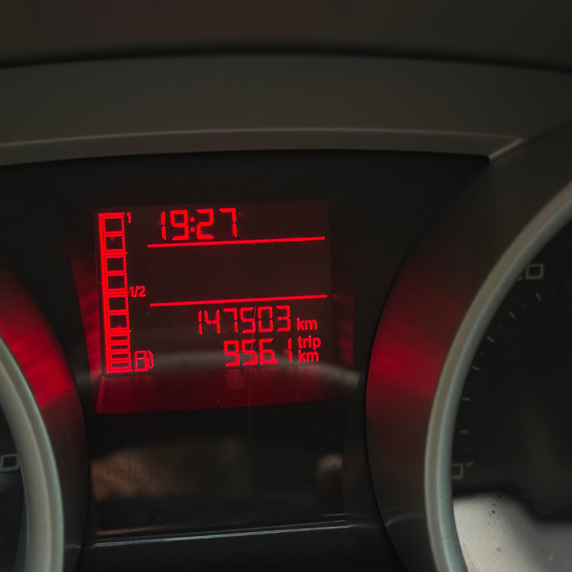 SEAT IBIZA-image-6
