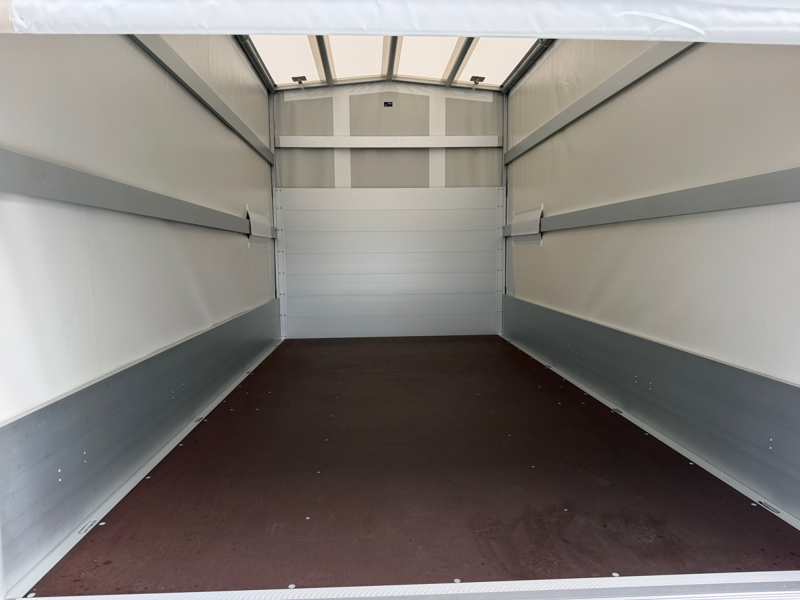 IVECO Daily 35S16BA8 Brücke mit Verdeck und Hebebühne-image-6