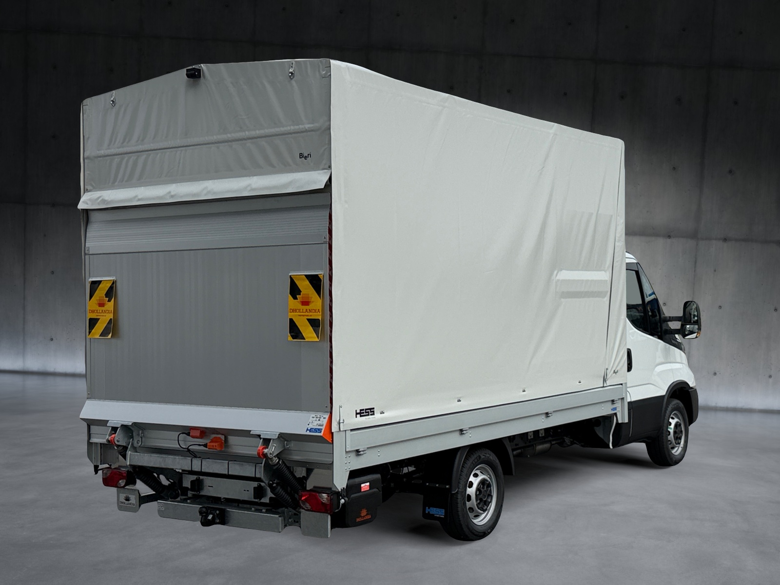 IVECO Daily 35S16BA8 Brücke mit Verdeck und Hebebühne-image-3