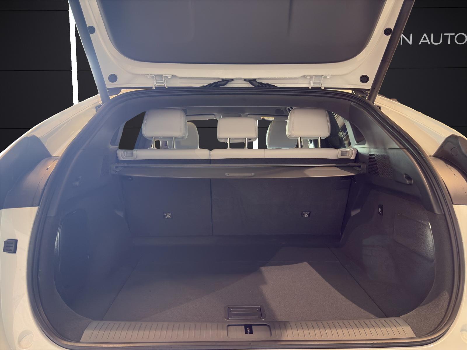 XPENG G6 Performance AWD-image-16