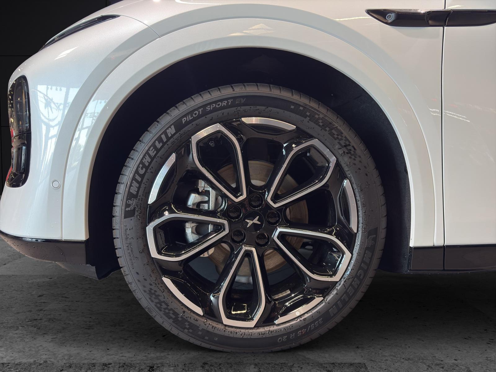XPENG G6 Performance AWD-image-8