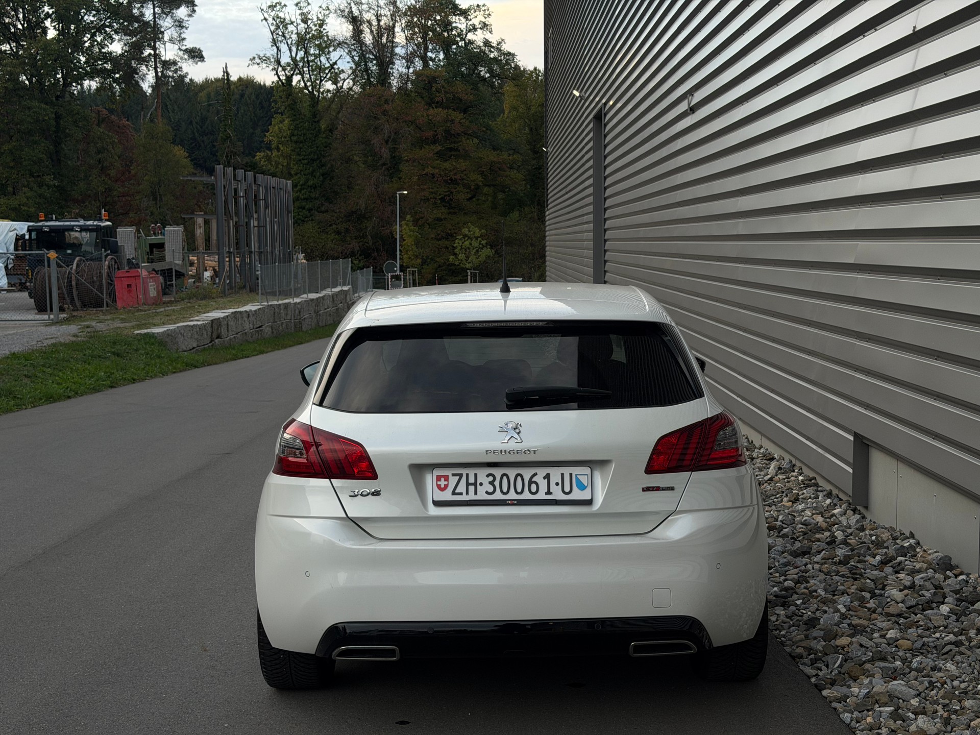 PEUGEOT 308 2.0 BlueHDI GT Line-image-3