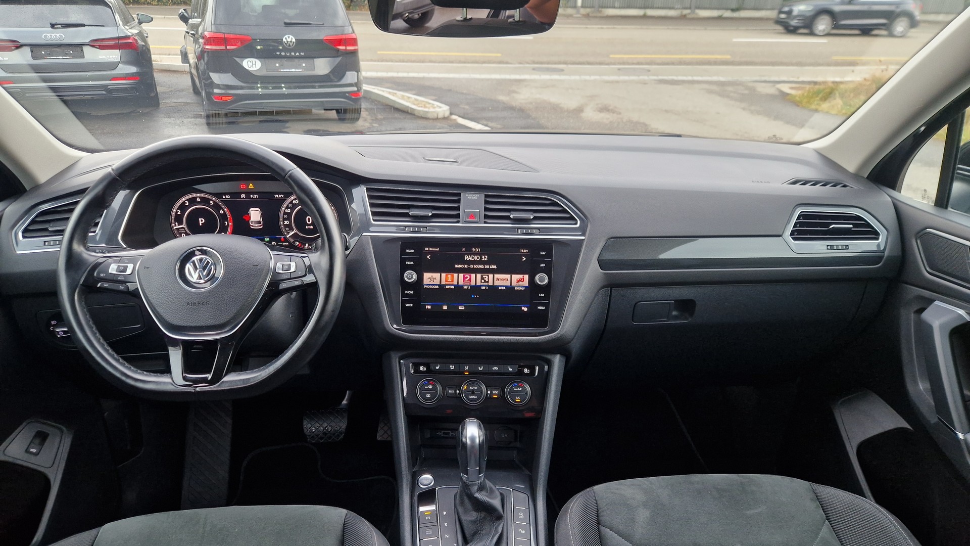 VW Tiguan Allspace 2.0TSI Highline 4Motion DSG-image-7