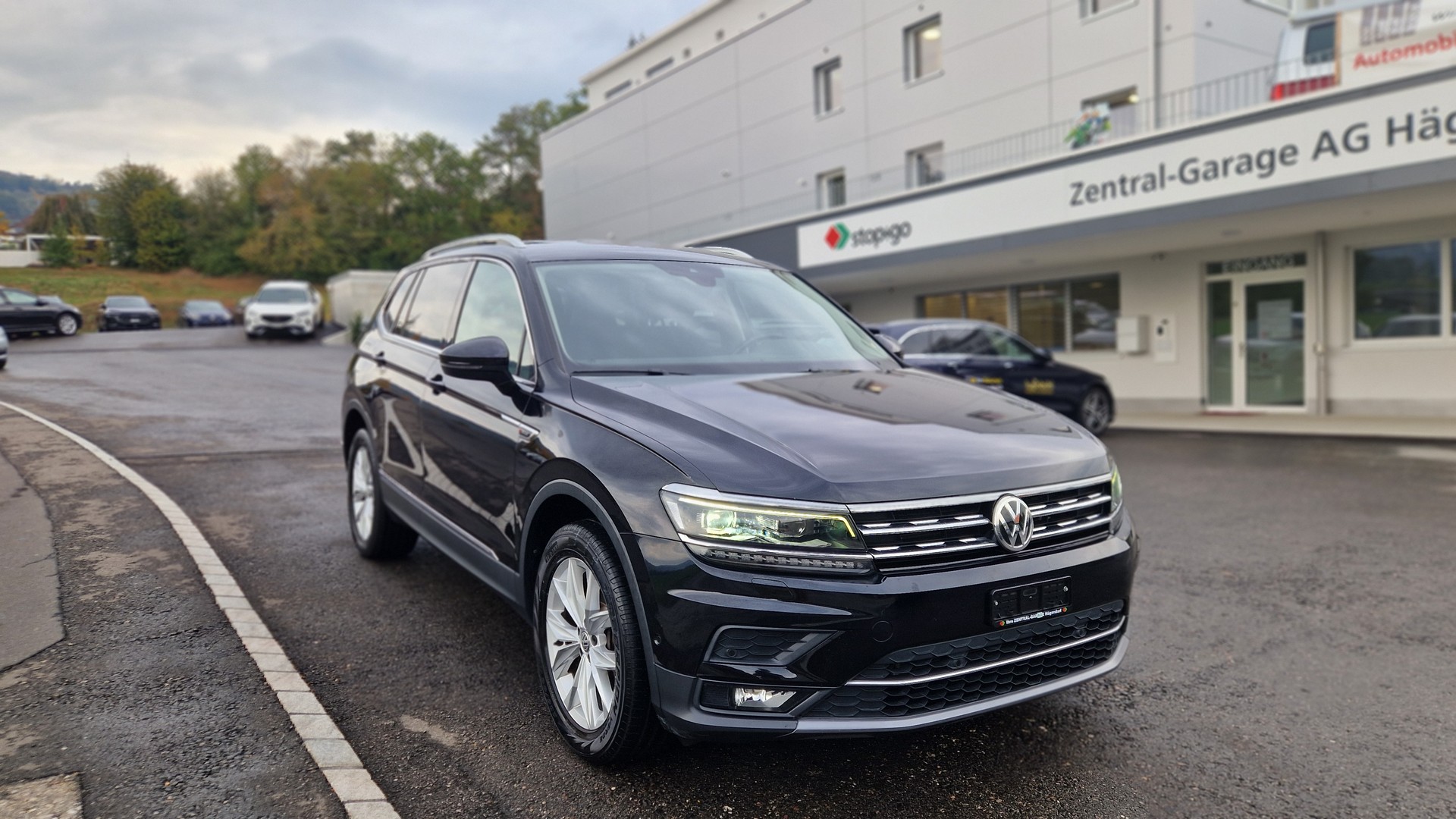 VW Tiguan Allspace 2.0TSI Highline 4Motion DSG-image-0