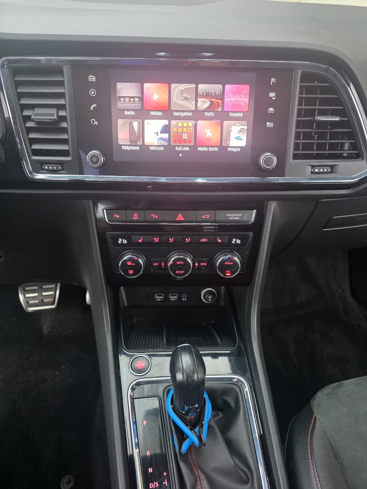 SEAT 1.5 TSI Swiss FR DSG-image-1