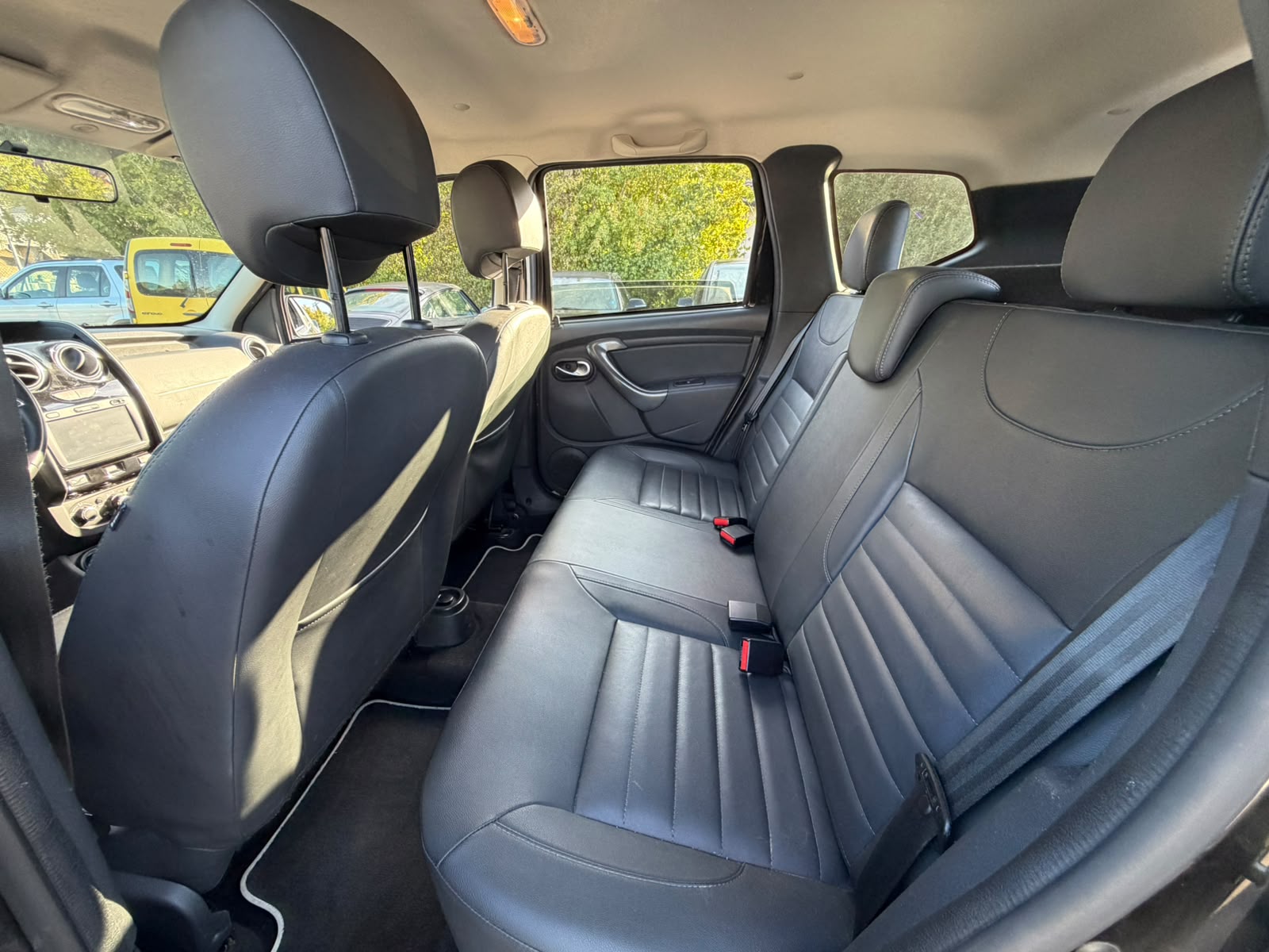 DACIA Duster 1.2 T Fischer man's Friend 4x4-image-23