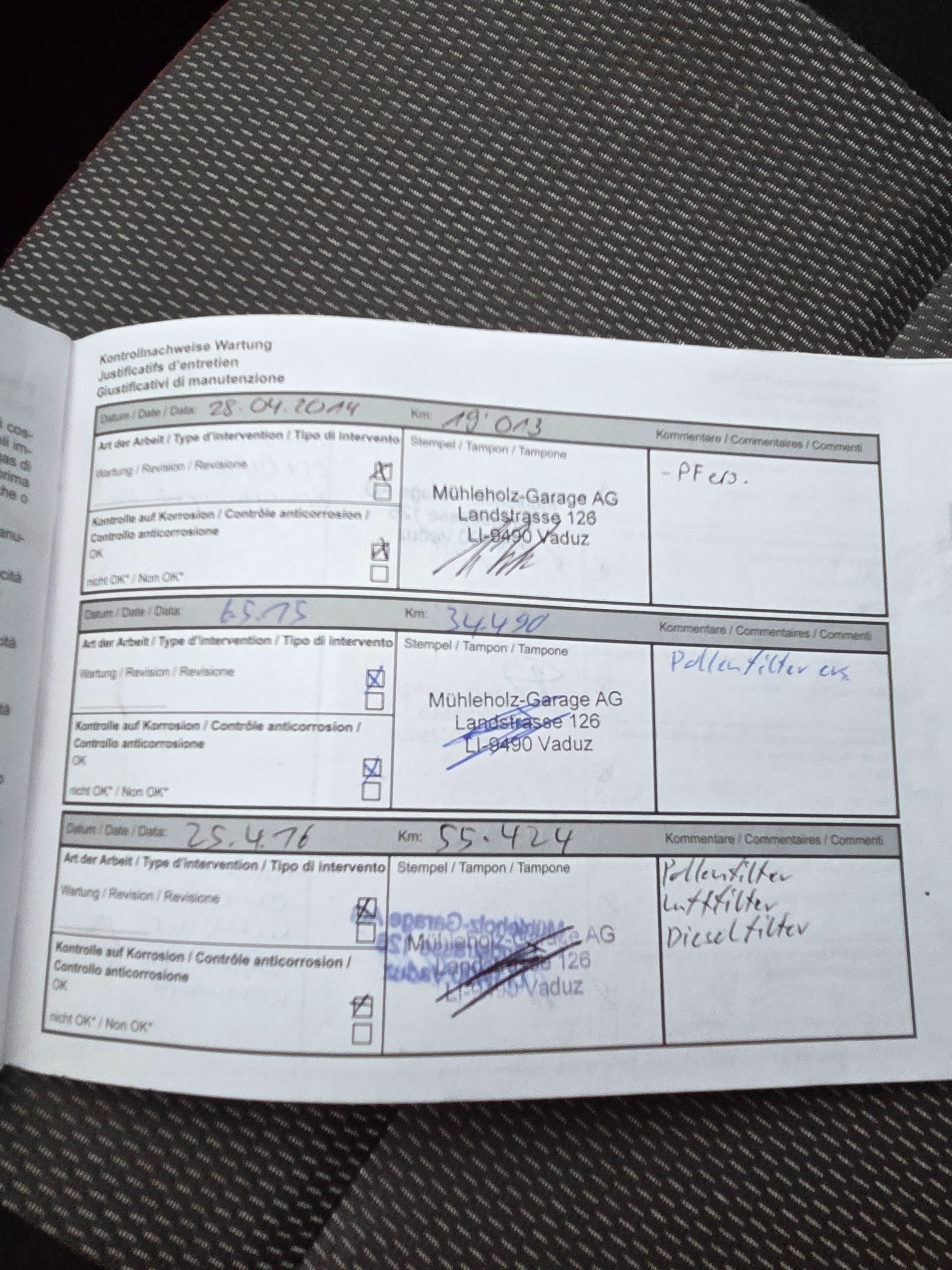 DACIA Duster 1.5 dCi Lauréate 4x4-image-11