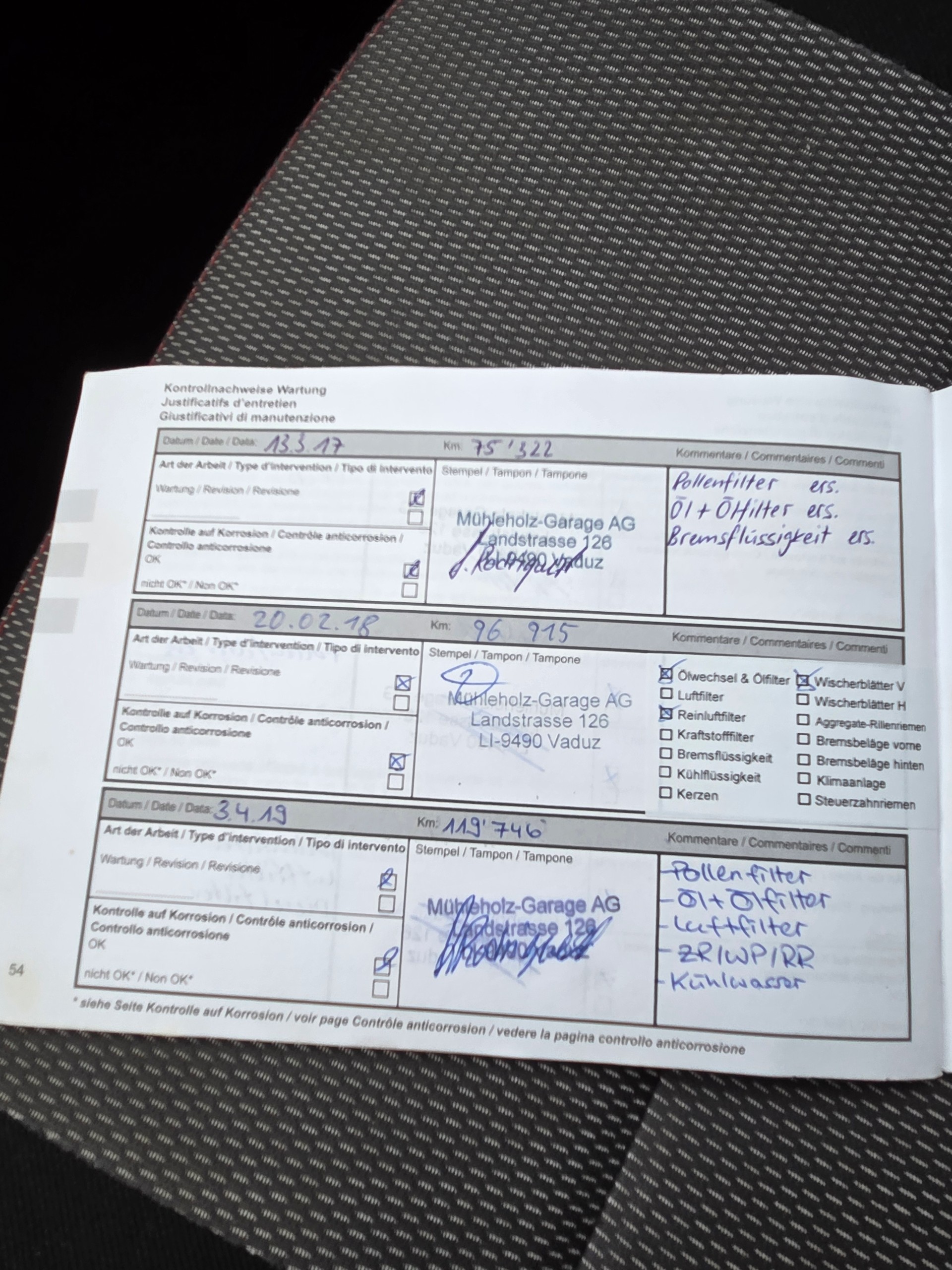 DACIA Duster 1.5 dCi Lauréate 4x4-image-12