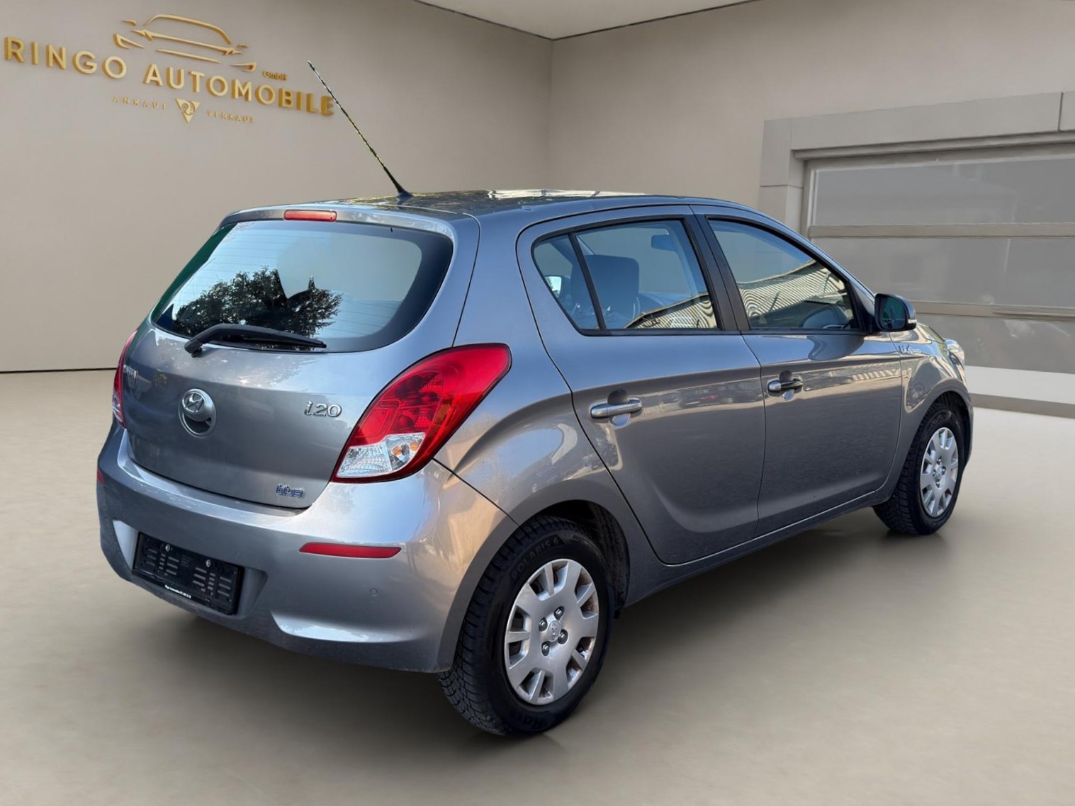 HYUNDAI i20 1.4 Style-image-6