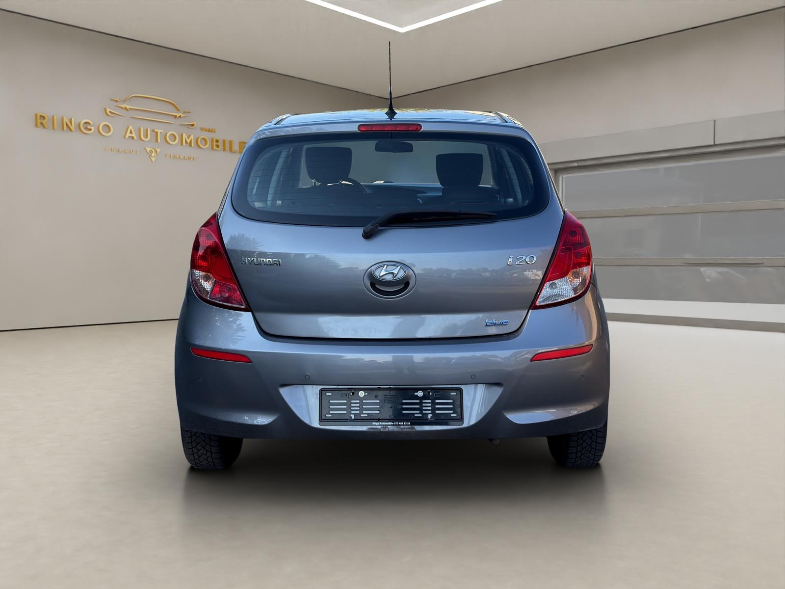 HYUNDAI i20 1.4 Style-image-5