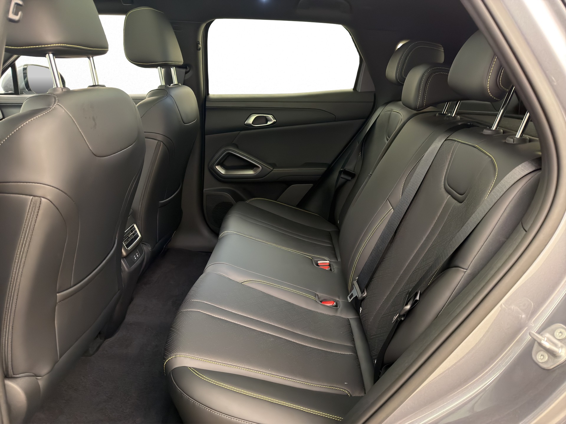 BYD Atto 2 DM-i Boost-image-11
