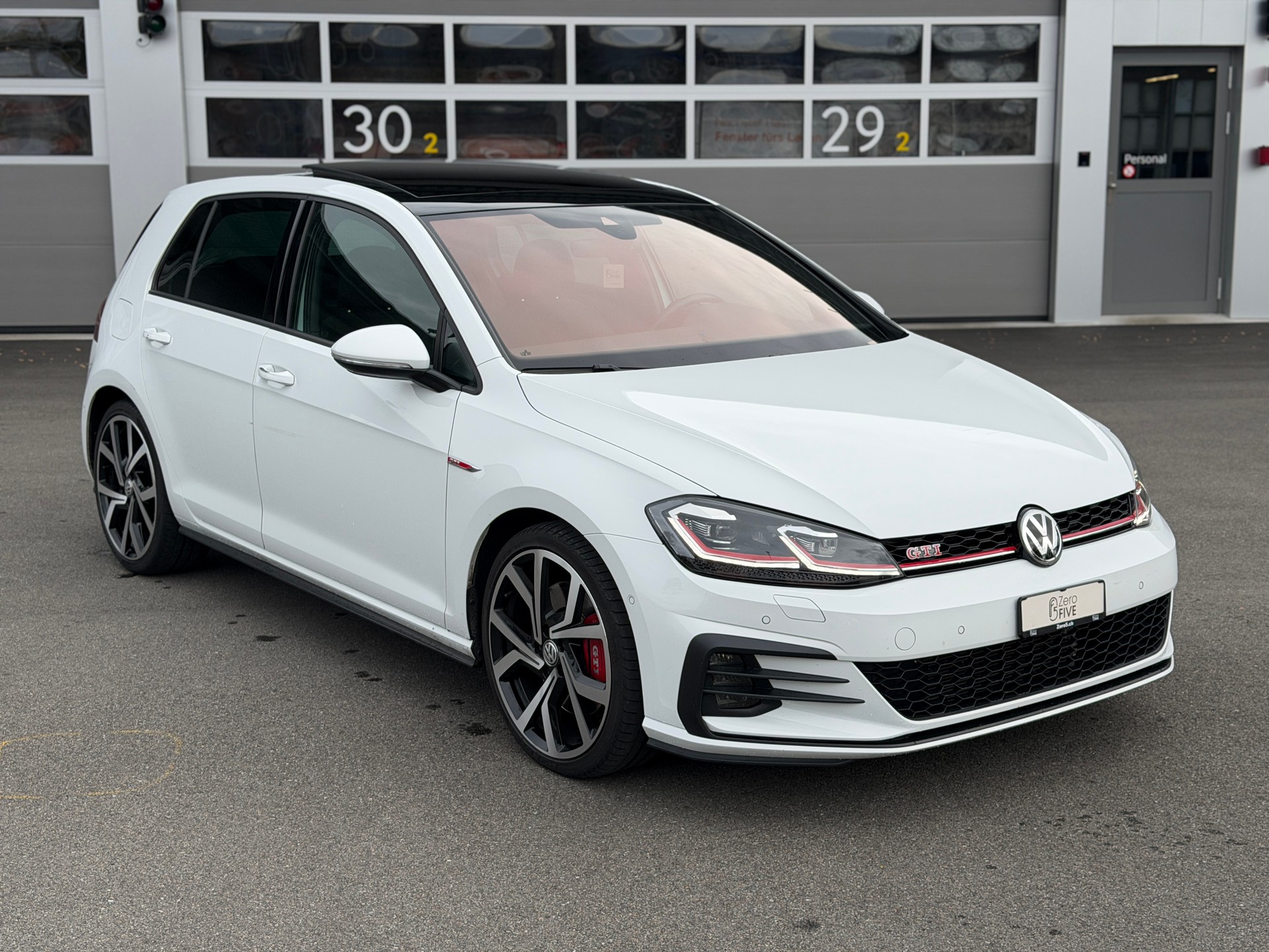 VW Golf 2.0 TSI GTI Performance DSG-image-0