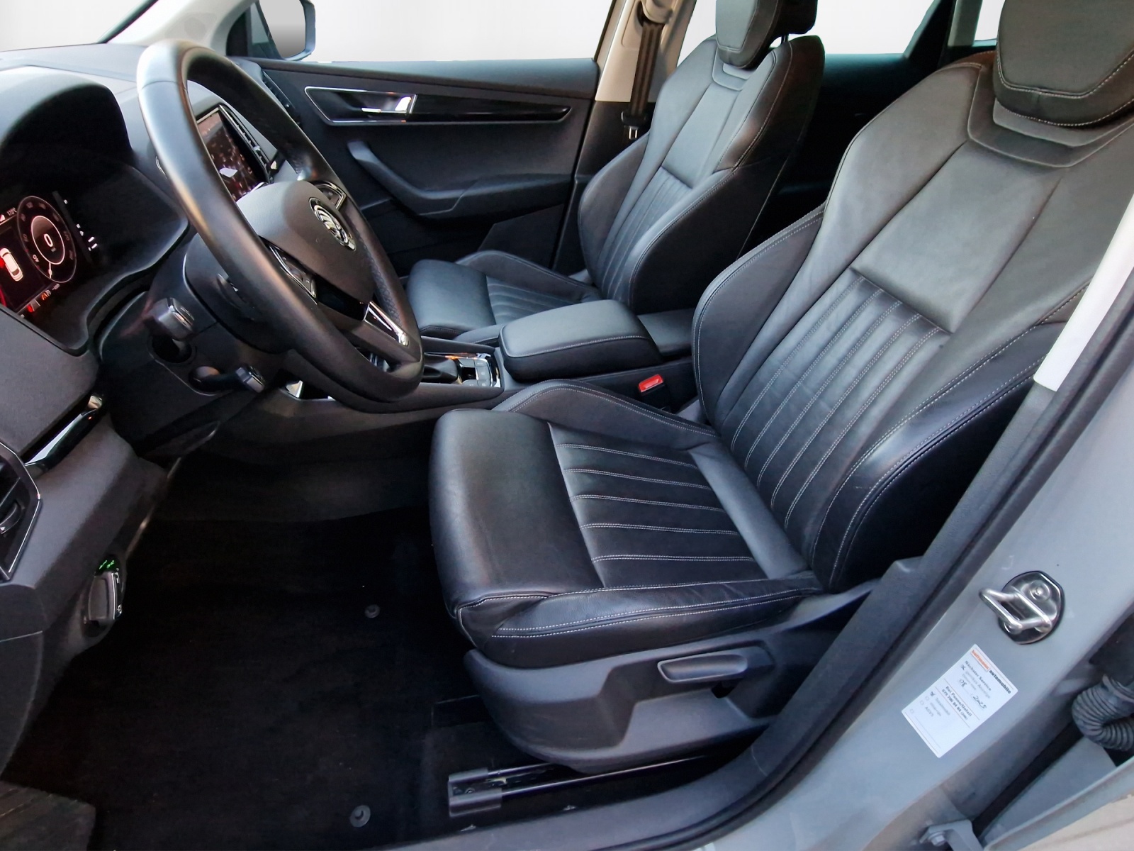 SKODA Karoq 1.5 TSI ACT Style DSG-image-9