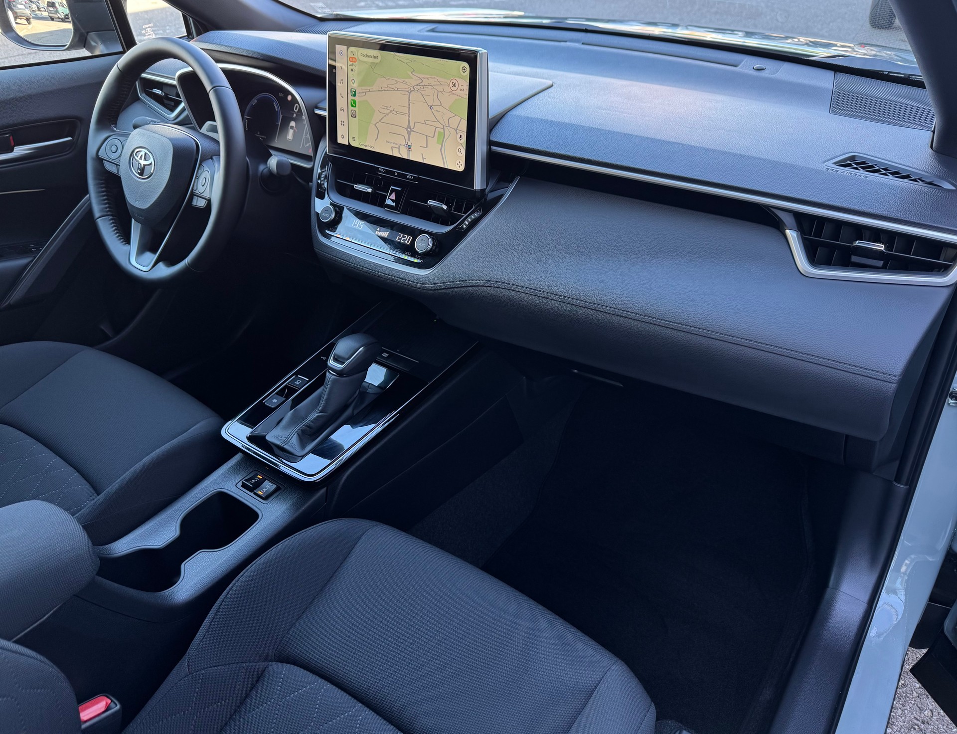 TOYOTA Corolla Cross 2.0 Trend e-CVT-image-10