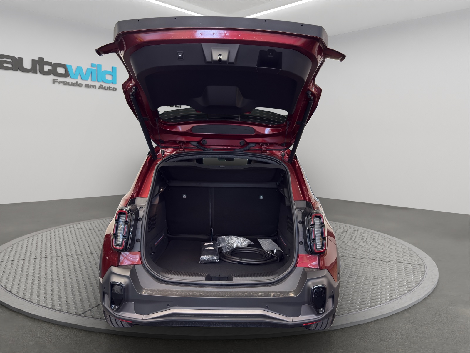 RENAULT Renault 4 E-Tech Techno Comfort Range-image-6