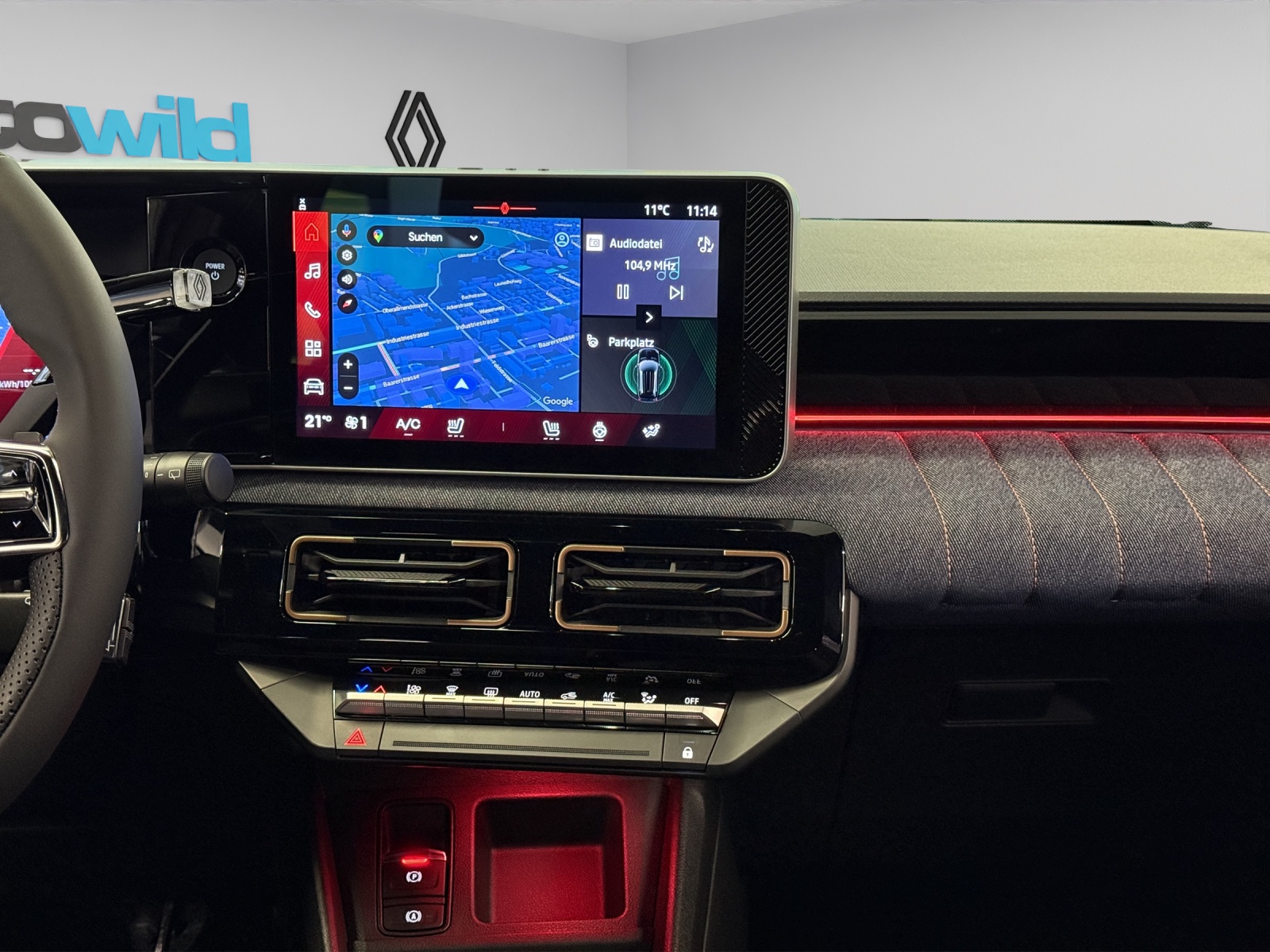 RENAULT Renault 4 E-Tech Techno Comfort Range-image-9