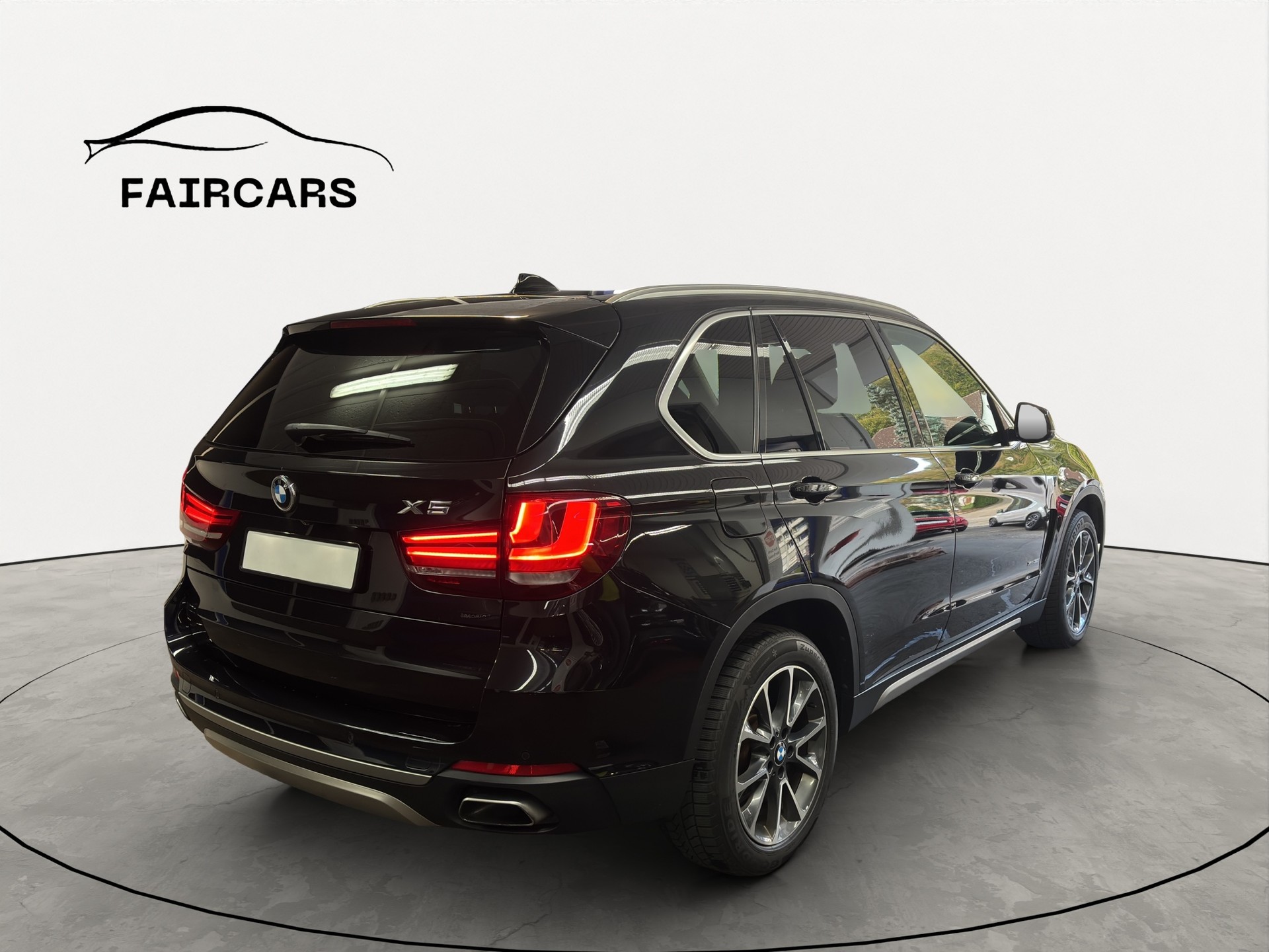 BMW X5 xDrive 35i Steptronic-image-5