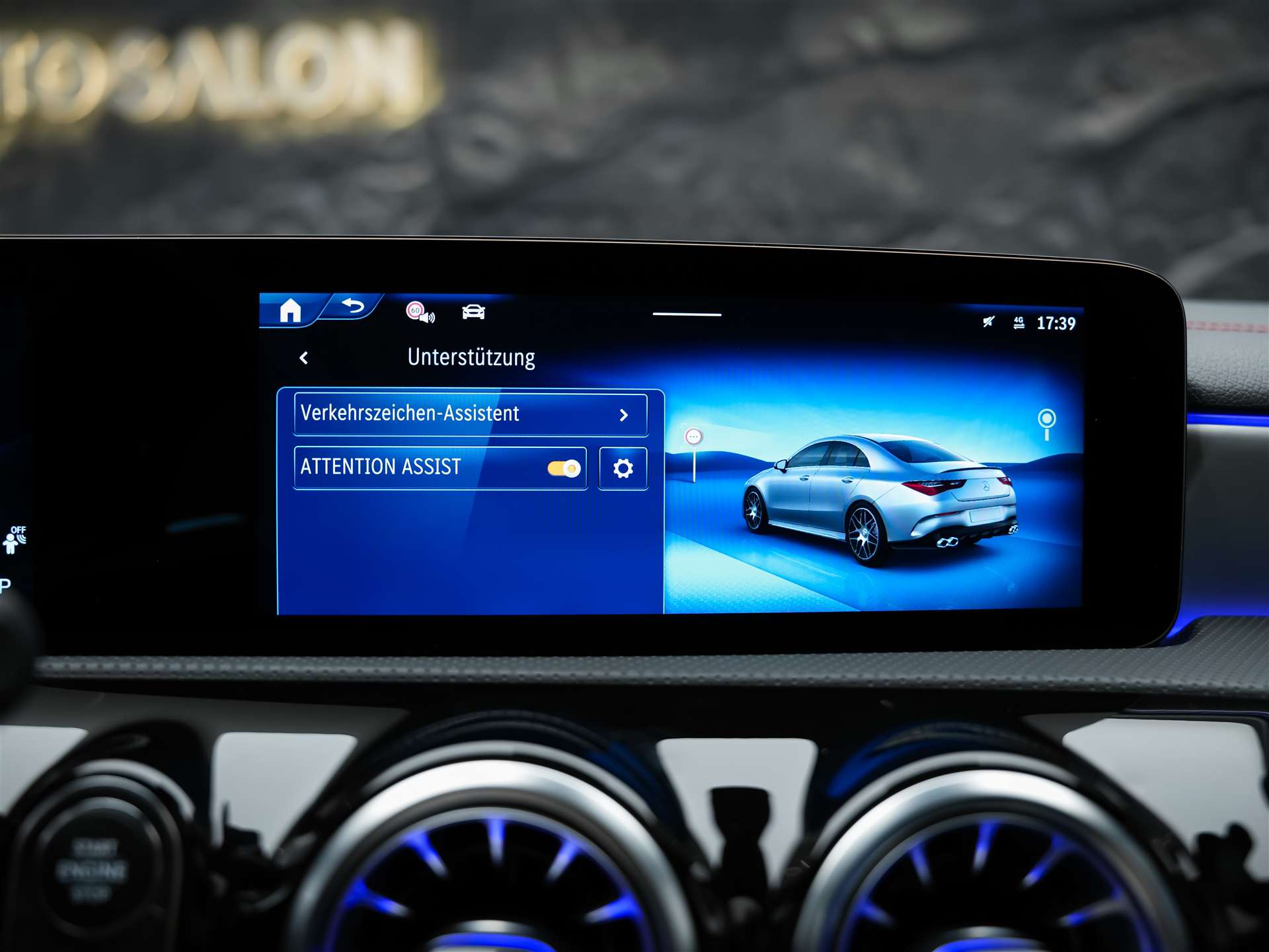 MERCEDES-BENZ CLA 35 AMG 4Matic 8G-DCT *Werksgarantie*Panorama*-image-31