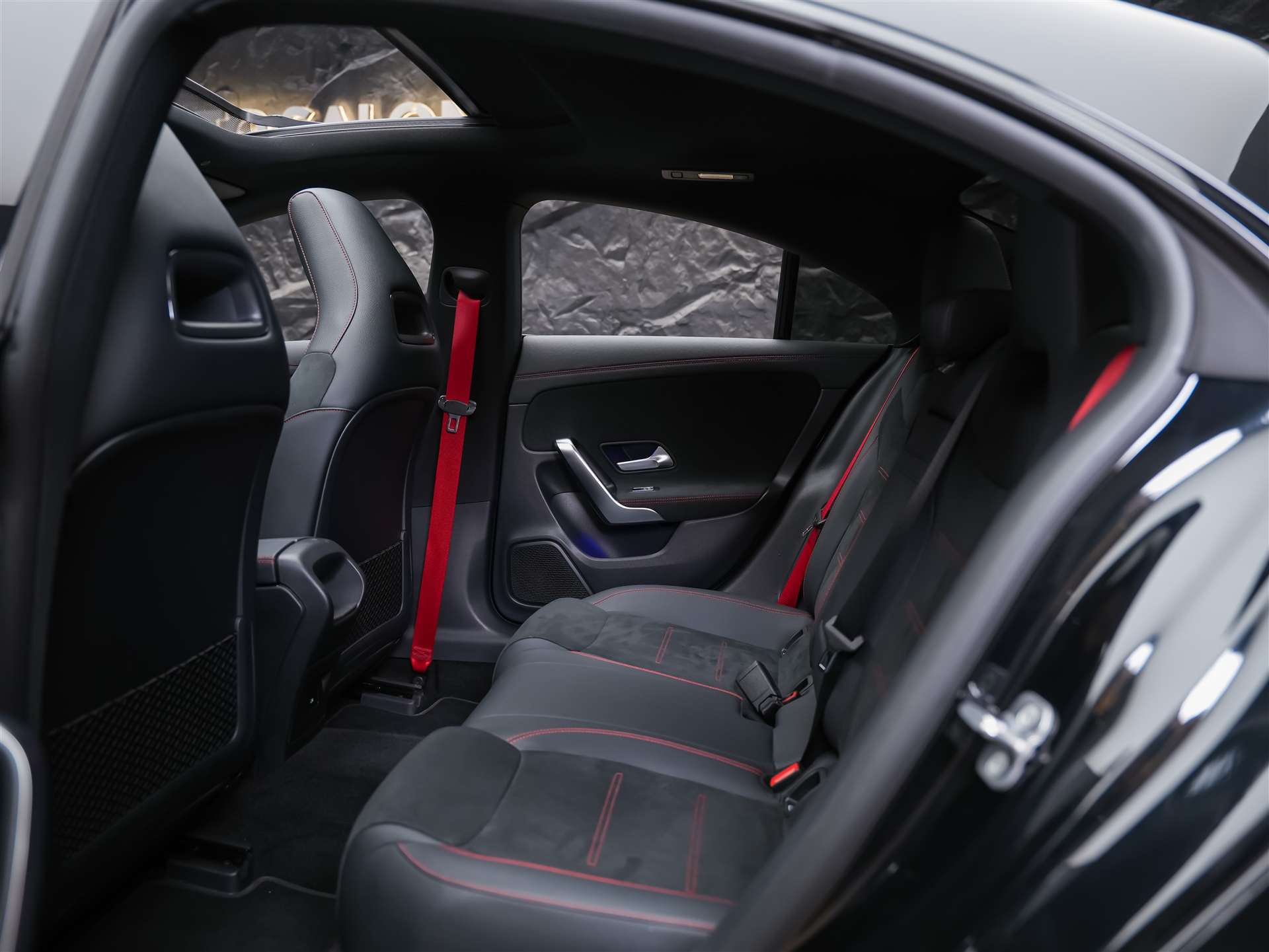 MERCEDES-BENZ CLA 35 AMG 4Matic 8G-DCT *Werksgarantie*Panorama*-image-12