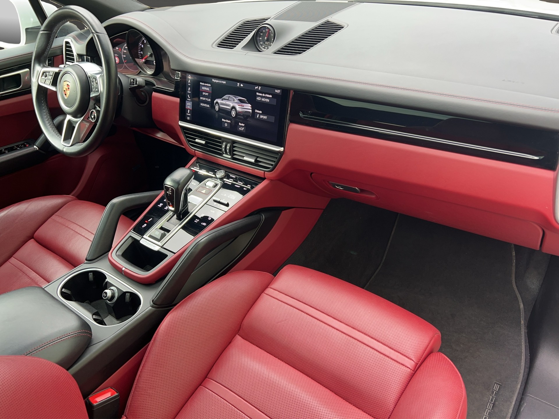 PORSCHE Cayenne S Coupé-image-11