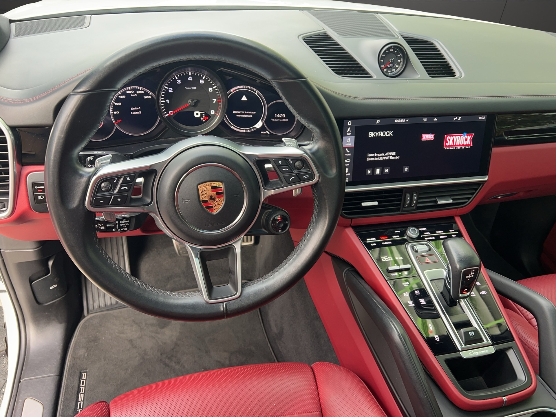 PORSCHE Cayenne S Coupé-image-12