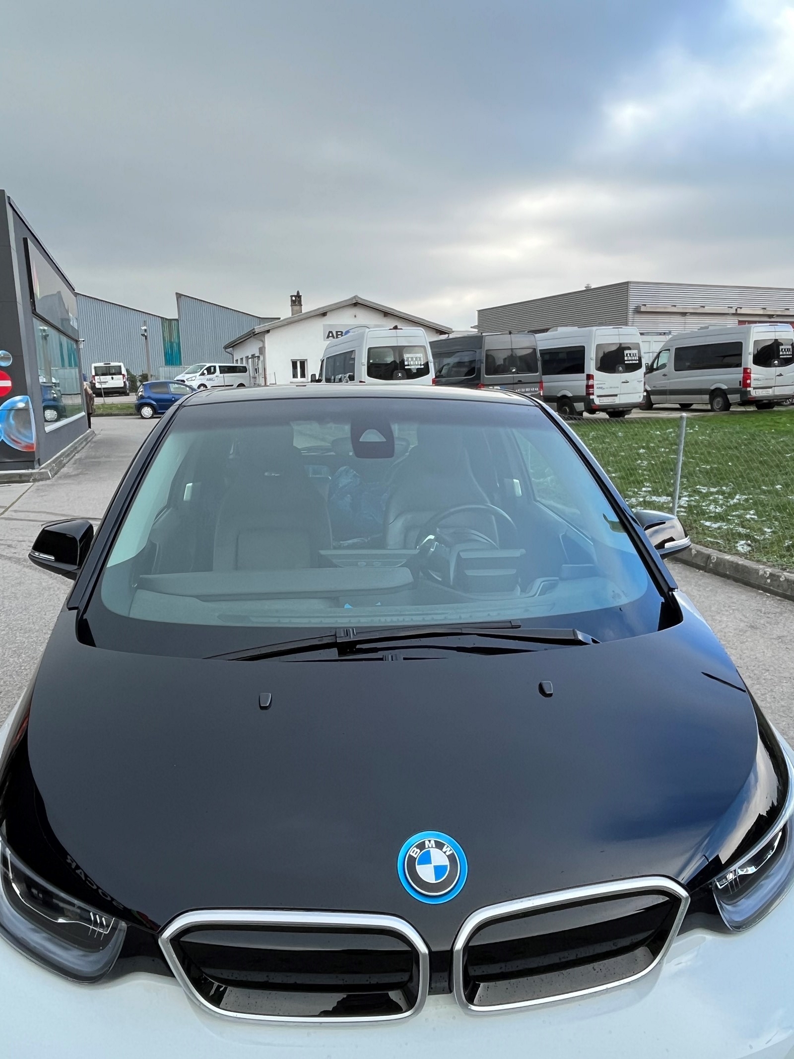 BMW i3s (120Ah)-image-3
