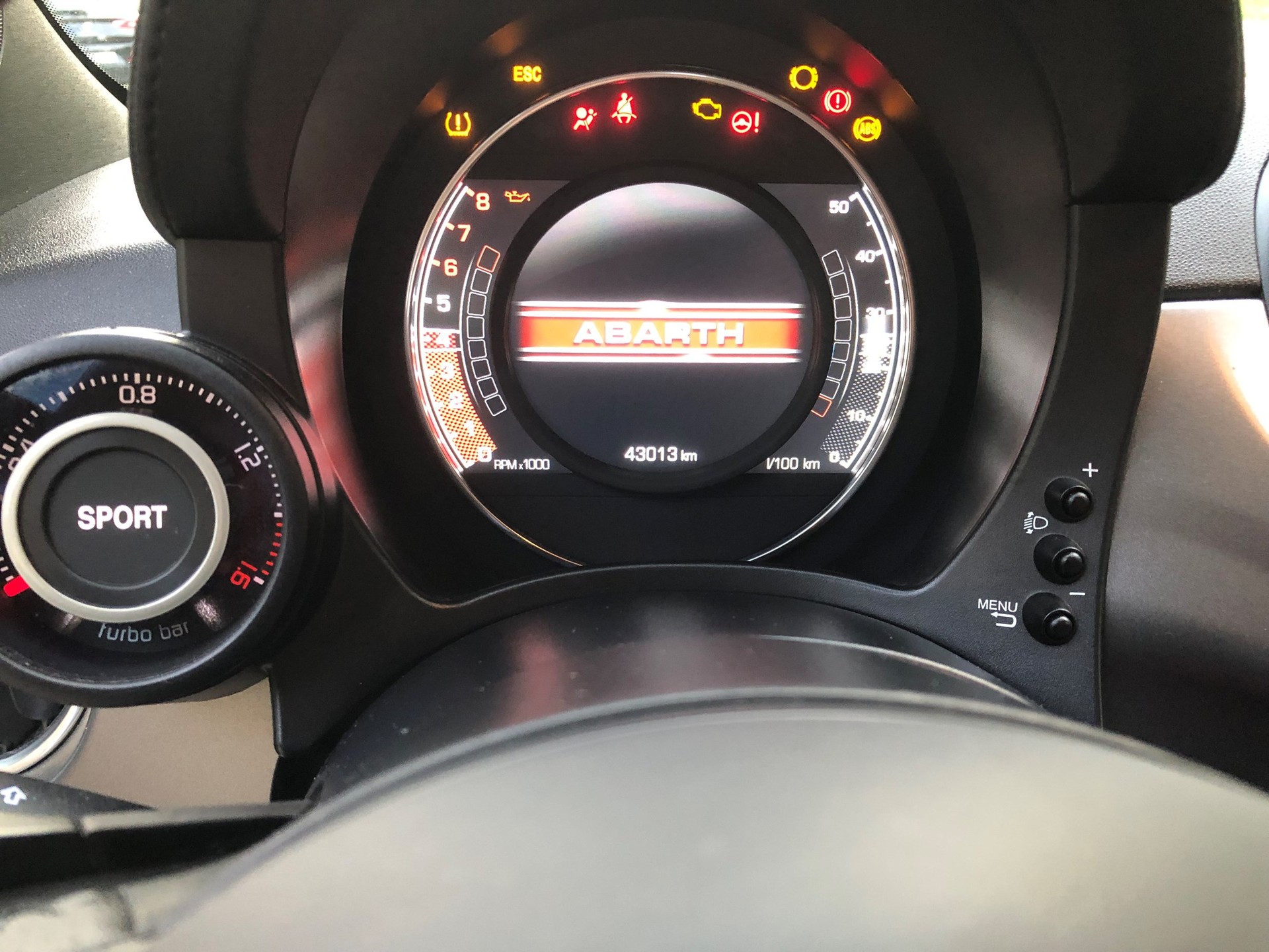 FIAT 595C 1.4 16V Turbo Abarth Turismo Dualogic-image-12