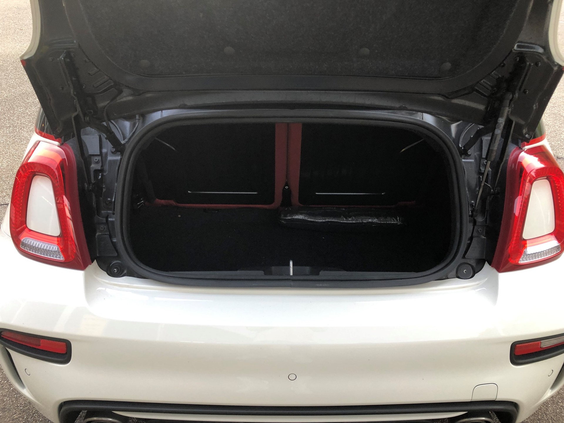 FIAT 595C 1.4 16V Turbo Abarth Turismo Dualogic-image-10