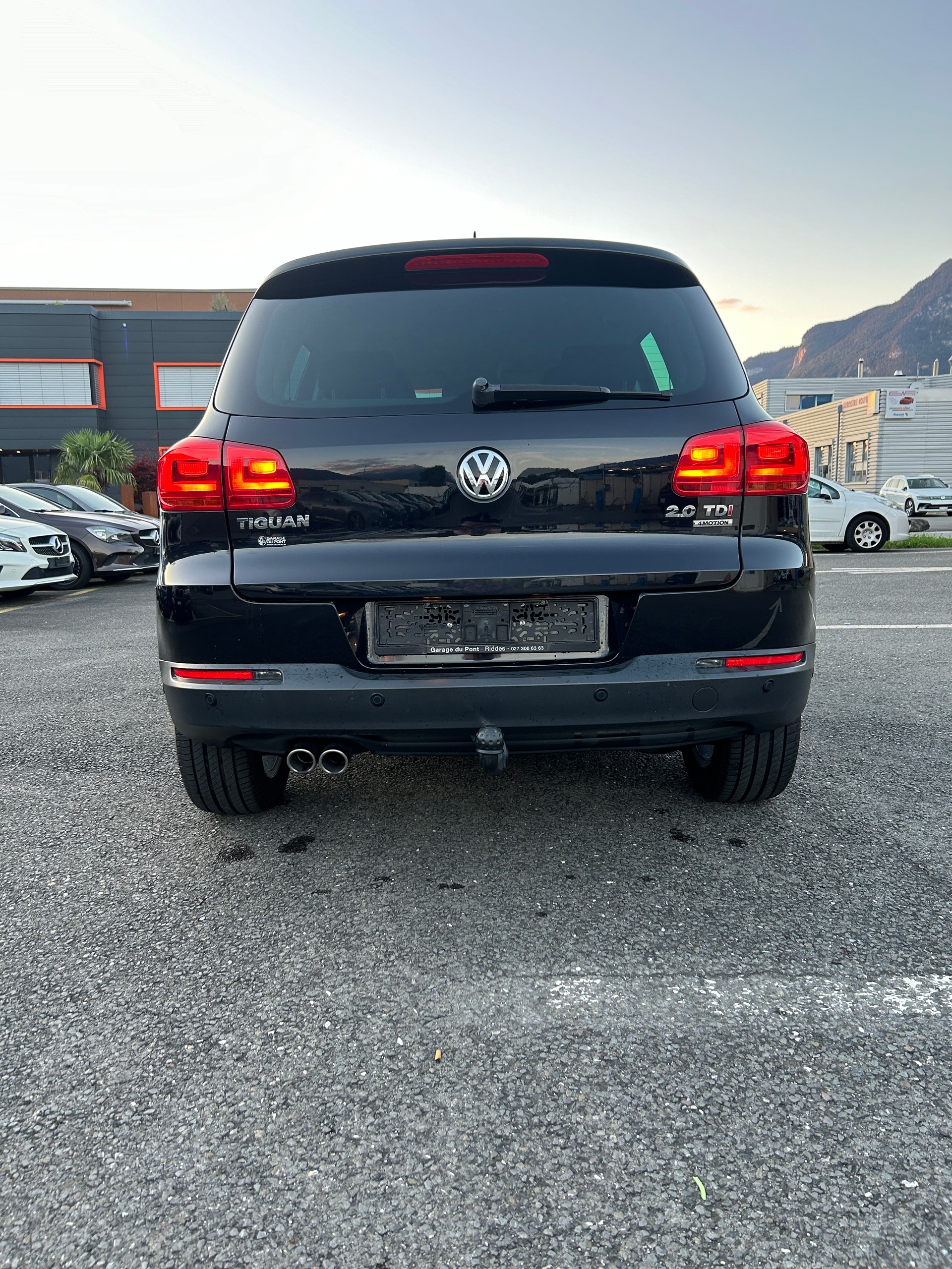 VW Tiguan 2.0 TDI BlueMotion Sport&Style 4Motion-image-6