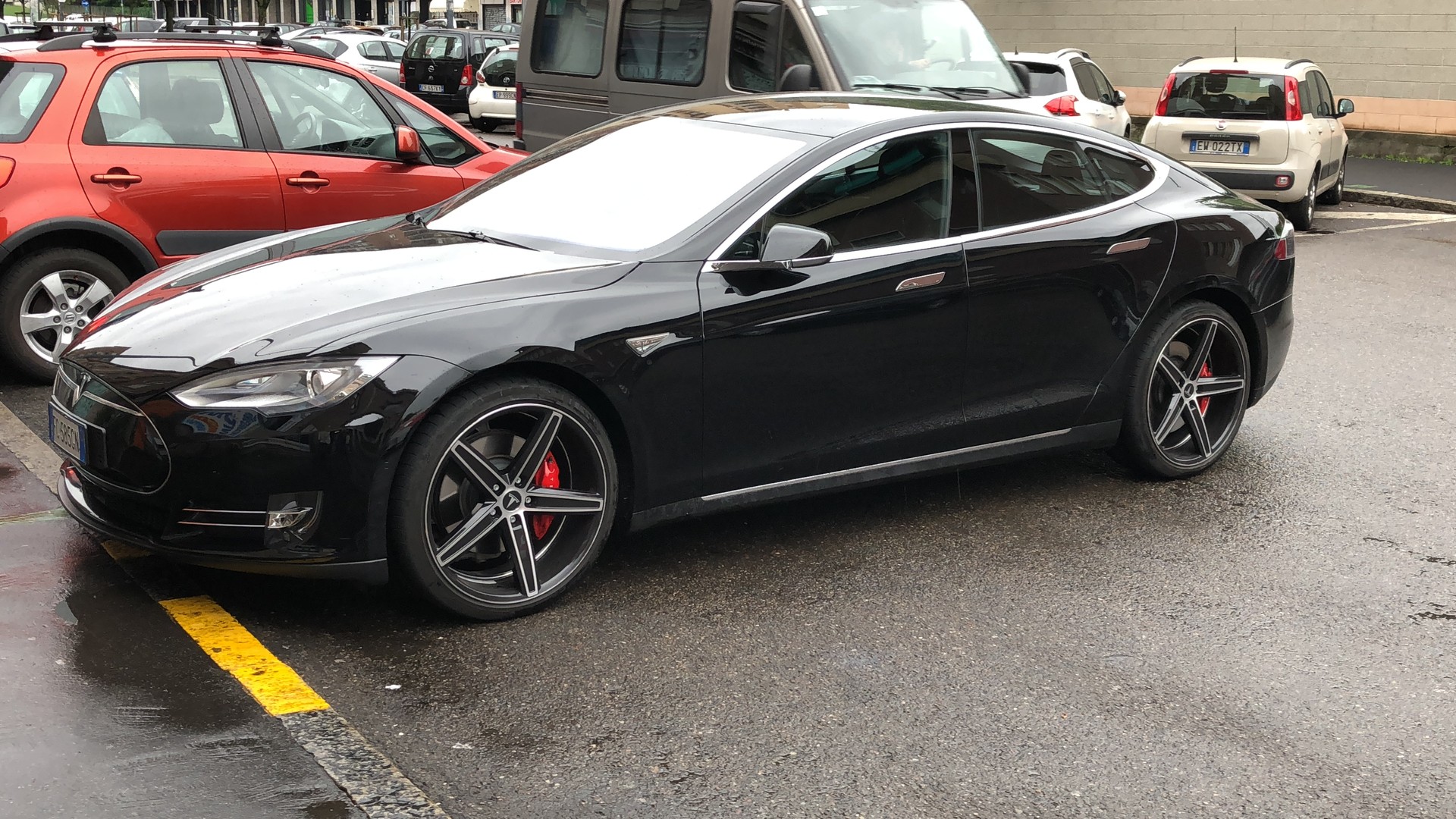 TESLA P90D-image-2