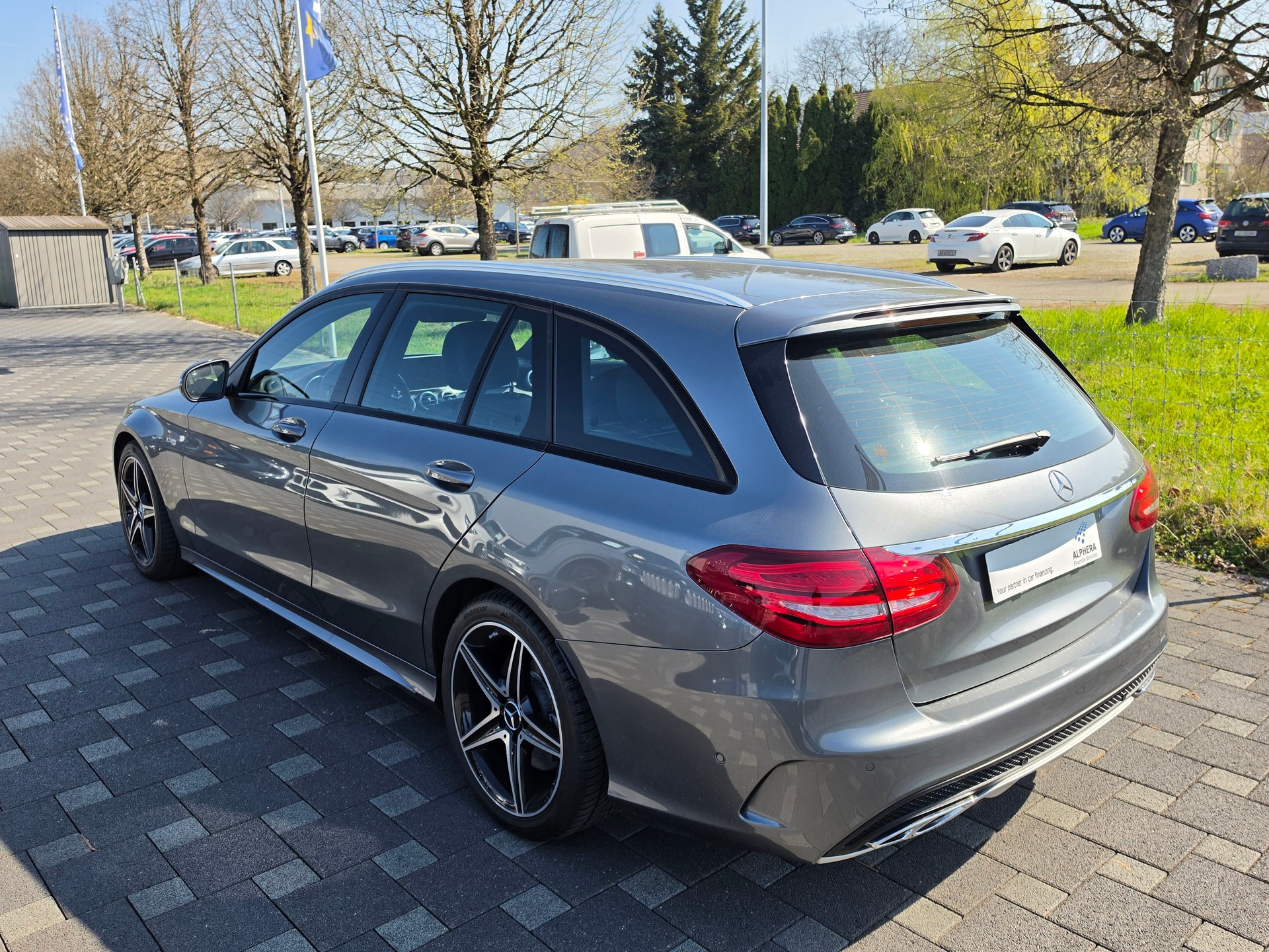 MERCEDES-BENZ C 43 AMG 4Matic 9G-Tronic-image-2