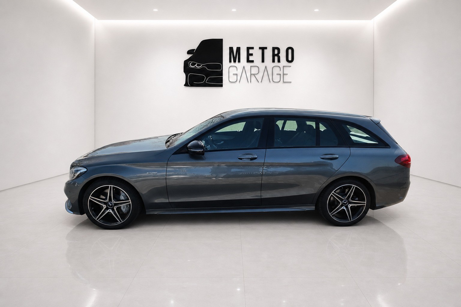 MERCEDES-BENZ C 43 AMG 4Matic 9G-Tronic-showroom-element-1