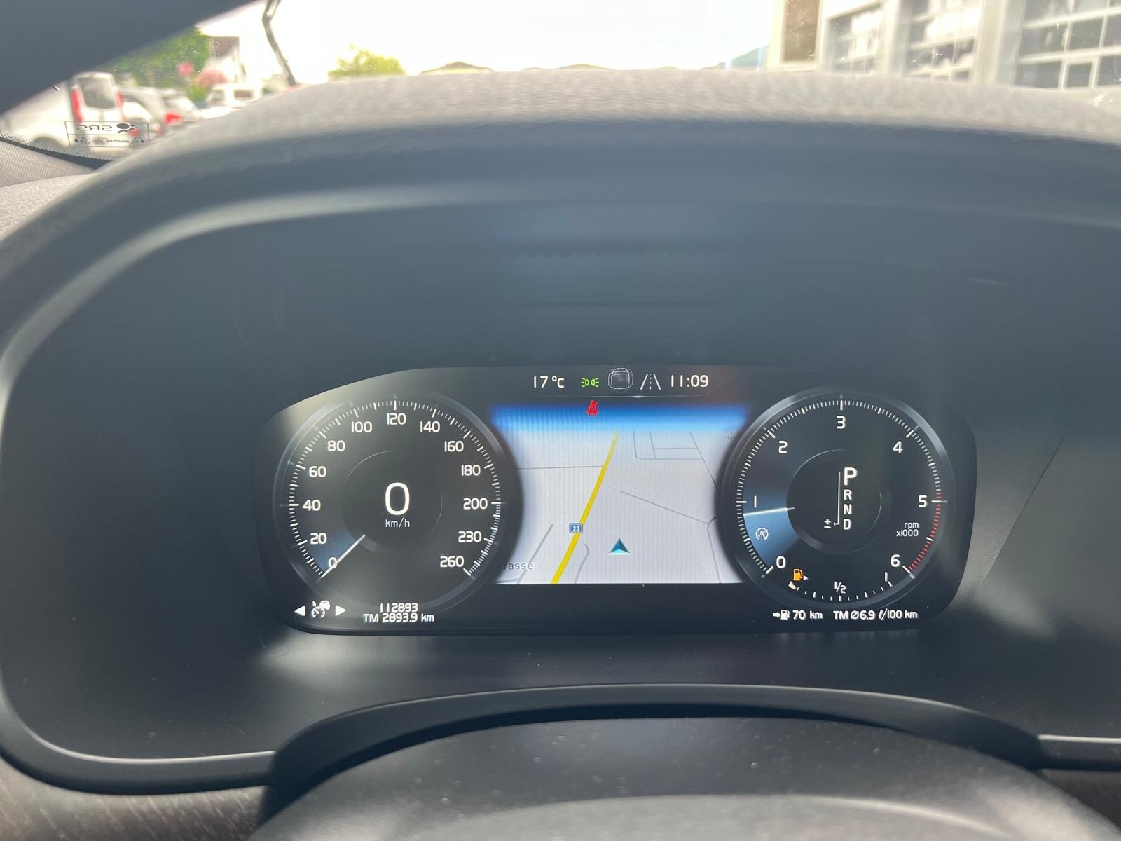 VOLVO V90 D4 AWD Inscription Geartronic-image-6