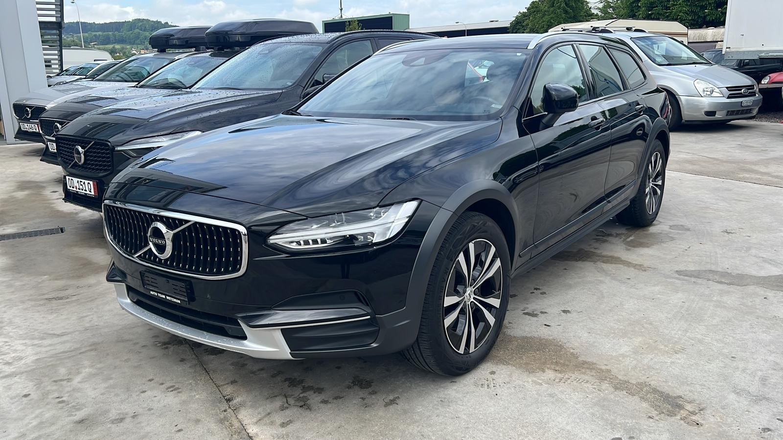 VOLVO V90 D4 AWD Inscription Geartronic-showroom-element-1