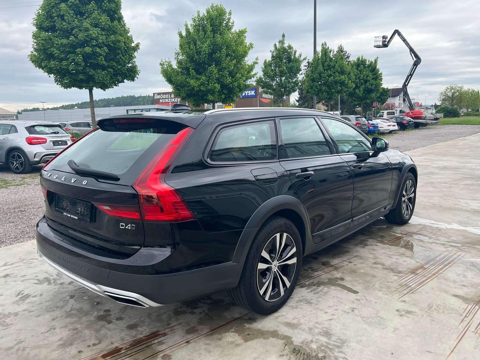 VOLVO V90 D4 AWD Inscription Geartronic-showroom-element-3