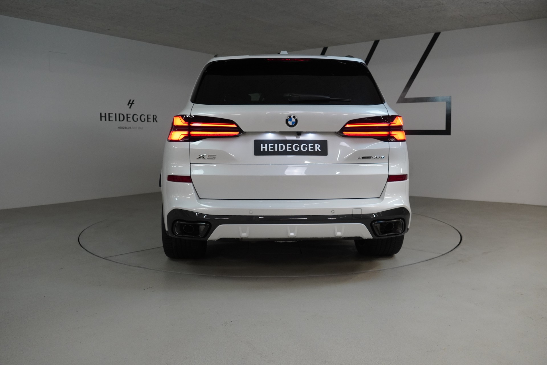 BMW X5 xDrive 48V 40d M Sport Pro Steptronic-image-5