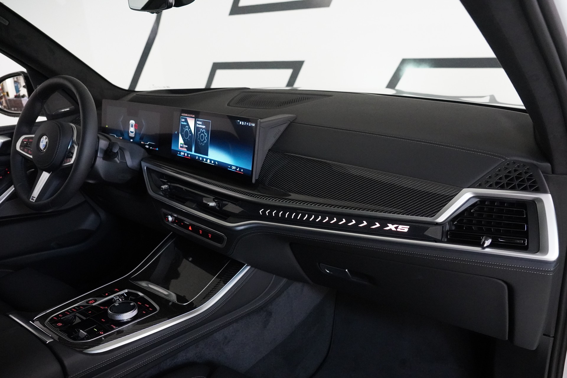 BMW X5 xDrive 48V 40d M Sport Pro Steptronic-image-16