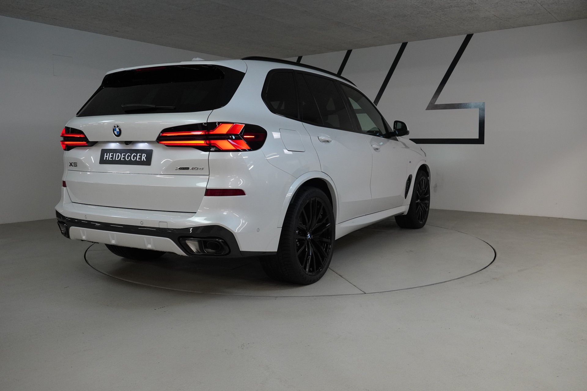 BMW X5 xDrive 48V 40d M Sport Pro Steptronic-image-6