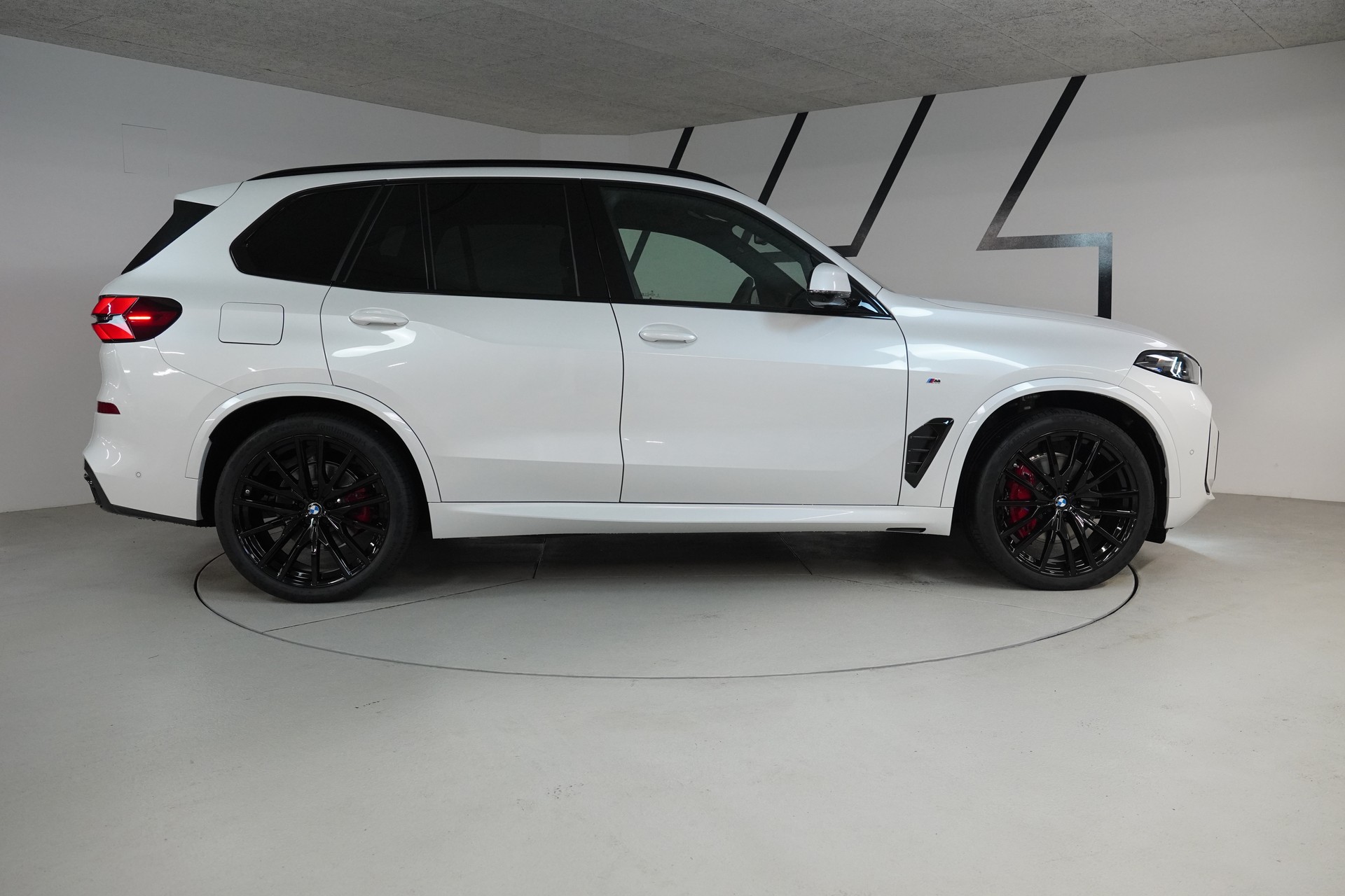 BMW X5 xDrive 48V 40d M Sport Pro Steptronic-image-7