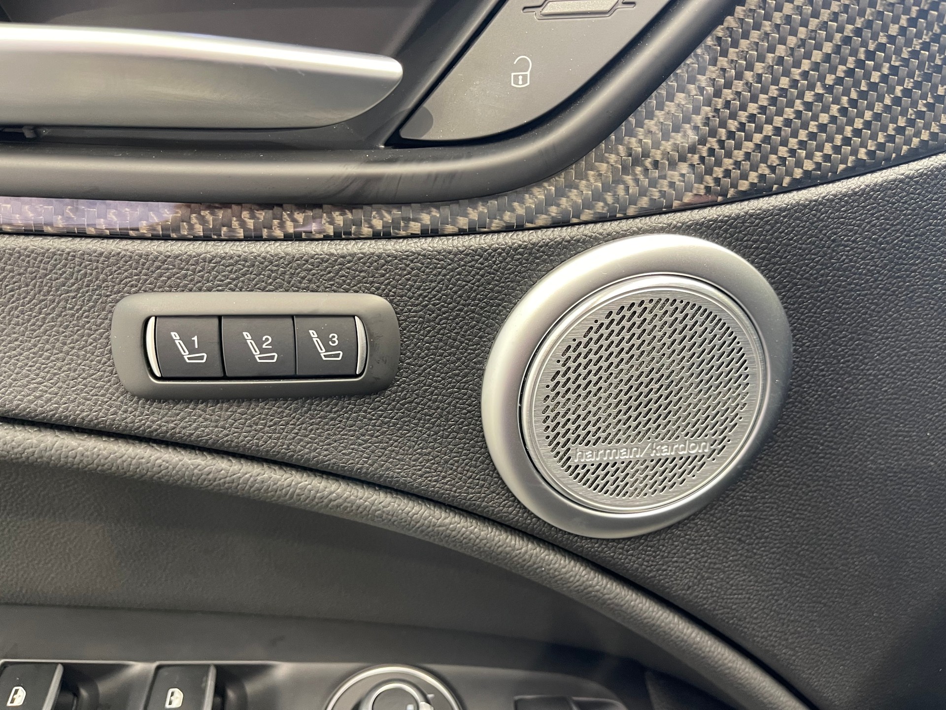 ALFA ROMEO Stelvio 2.9 V6 Quadrifoglio Q4 *-image-9