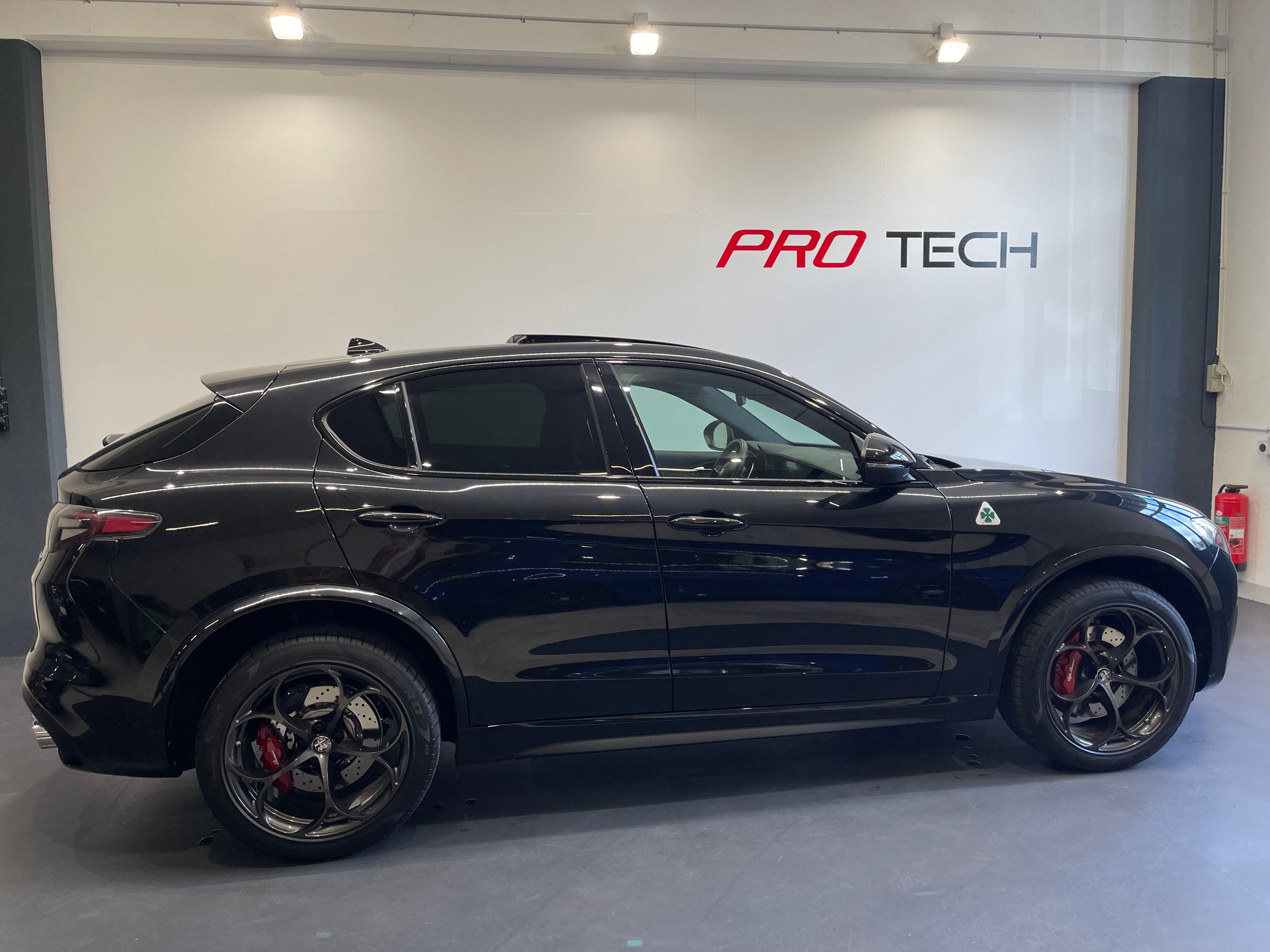 ALFA ROMEO Stelvio 2.9 V6 Quadrifoglio Q4 *-image-5