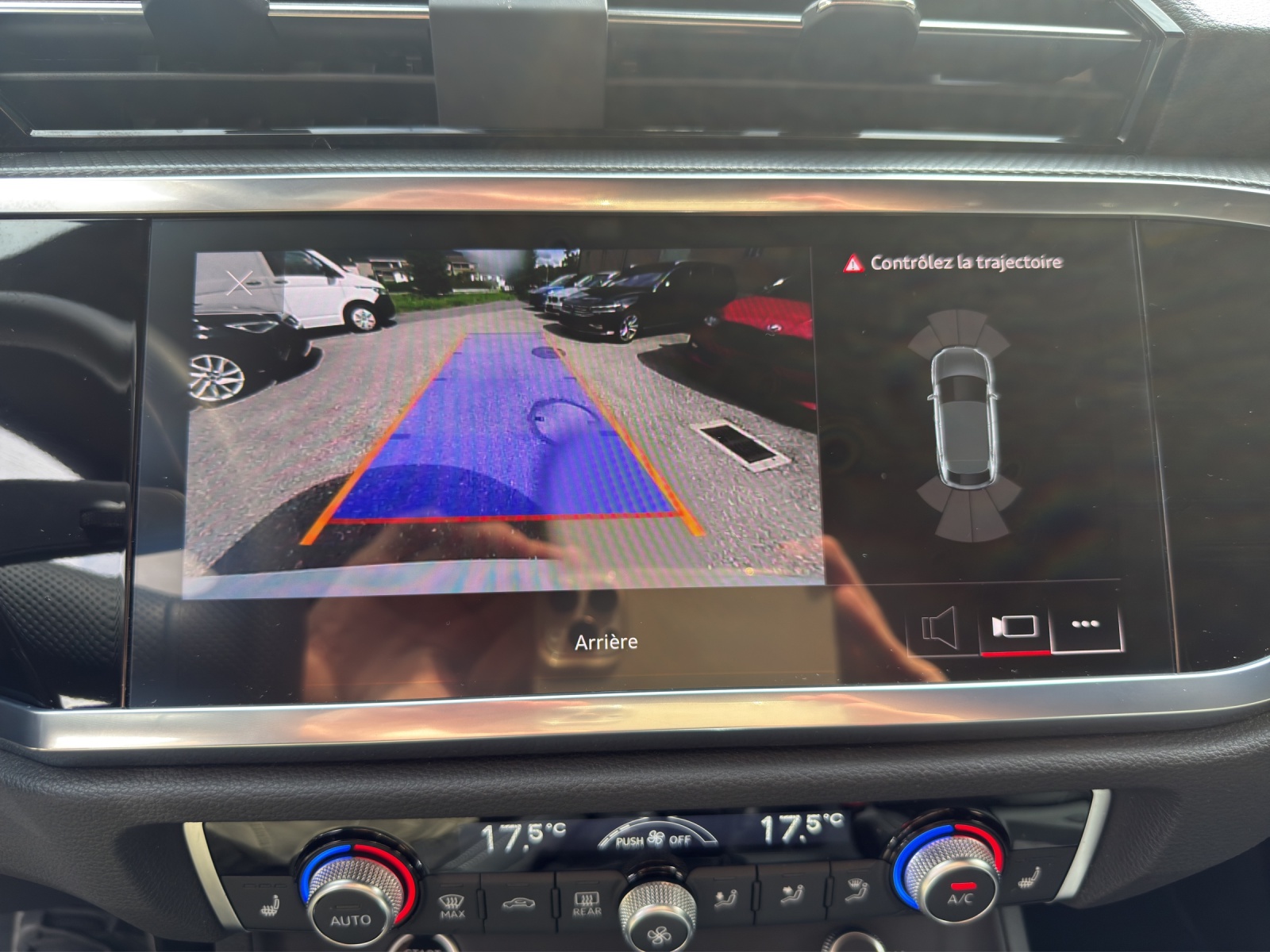 AUDI Q3 Sportback 35 TFSI S line Attraction S-tronic-image-13