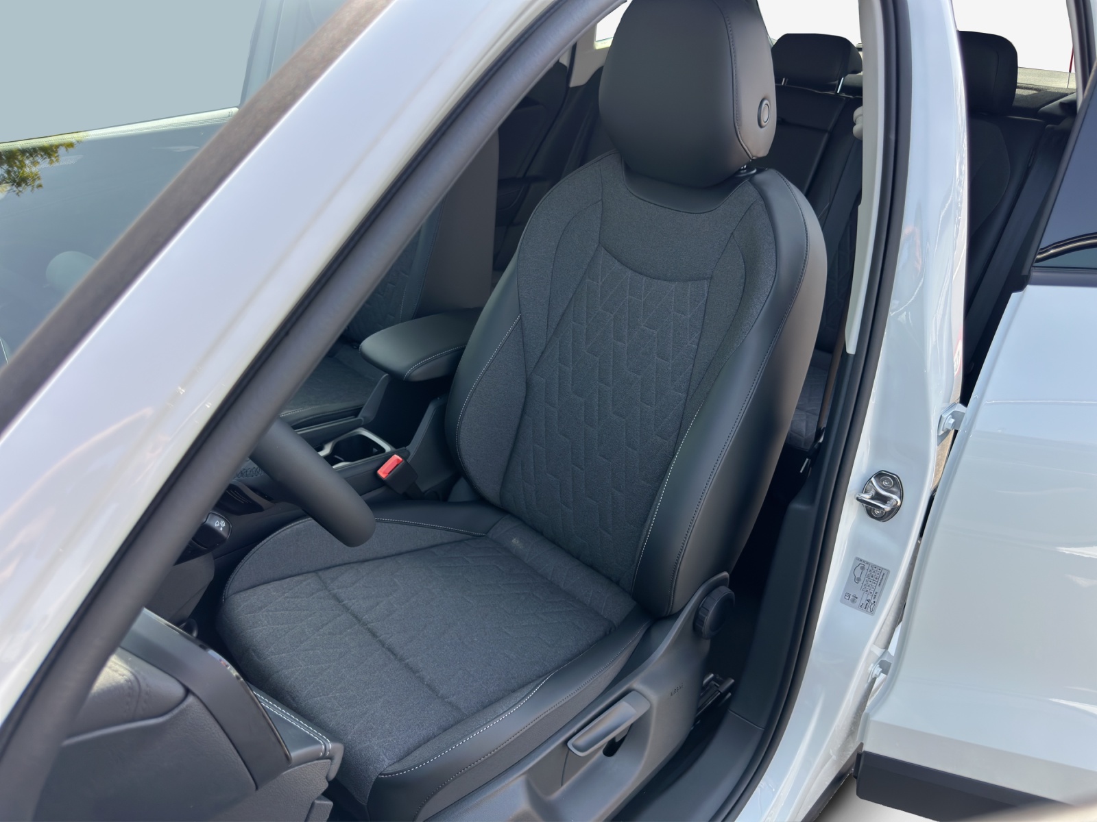 VW Tiguan 1.5 TSI evo2 mHEV Life DSG-image-14
