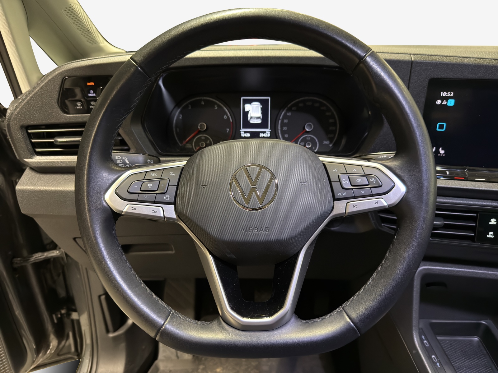 VW Caddy 1.5 TSI DSG-image-9