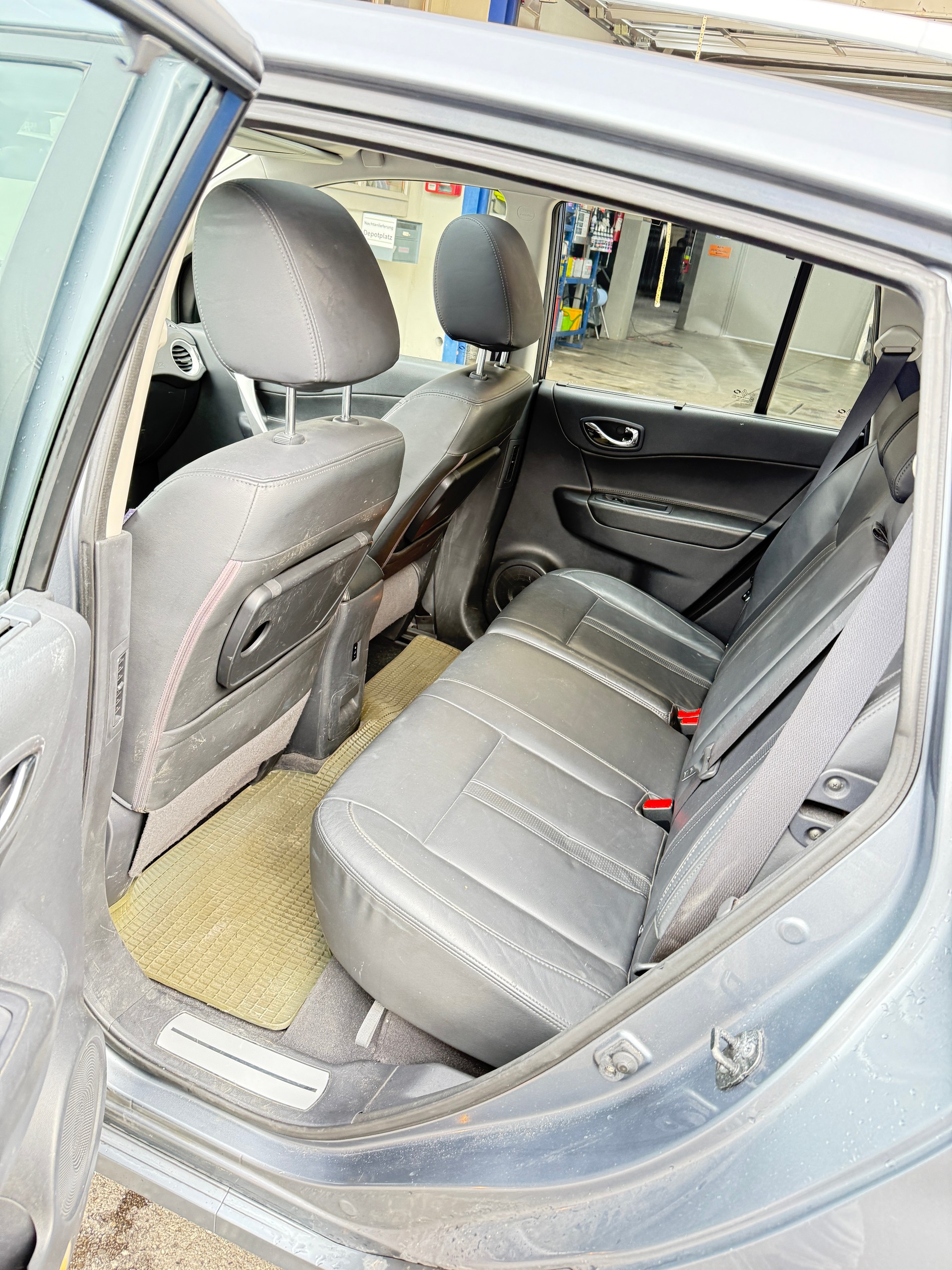 RENAULT Koleos 2.5 Dynamique Elégance 4x4-image-7