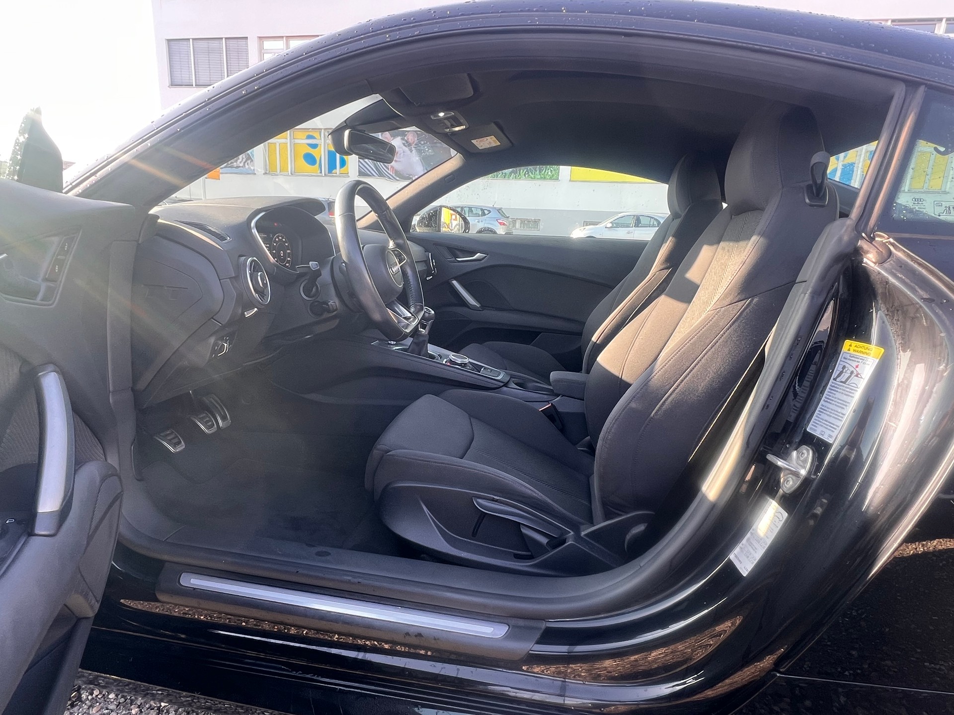 AUDI TT Coupé 2.0 TFSI-image-8